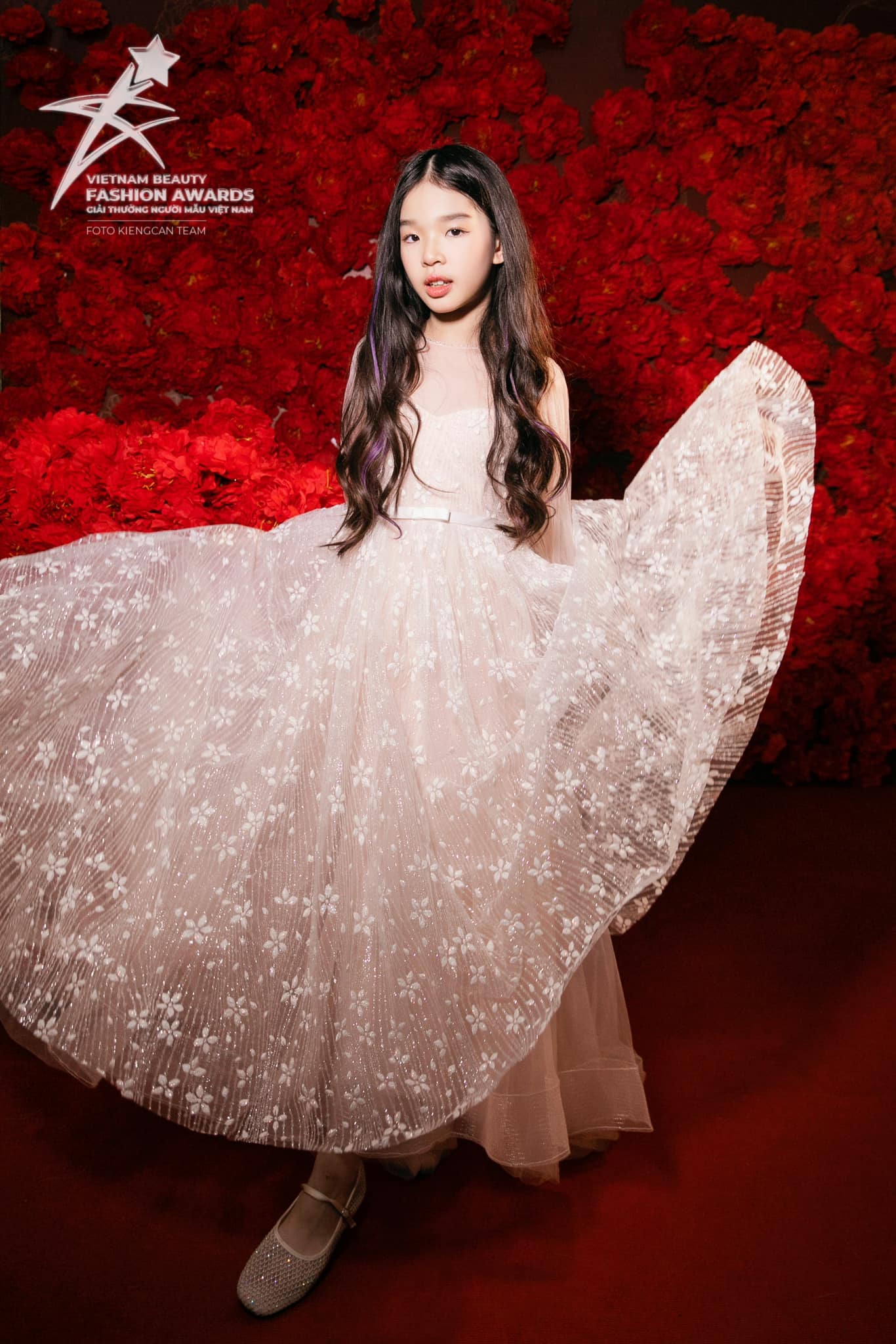 [🆕🇻🇳] Những Bông Hoa Nhỏ (AnBi Kids) 😎❤️️⭐️ Victory Thiên Ân ( Bé thỏ ) trong thiết kế tuyệt đẹp và sang trọng! Tinh tế của NTK Nhí AnBie
#nhungbonghoanho #AnBie
, shares-0✔️ , likes-8❤️️ , date-2024-01-24 14:17:49🇻🇳🇻🇳🇻🇳📰🆕