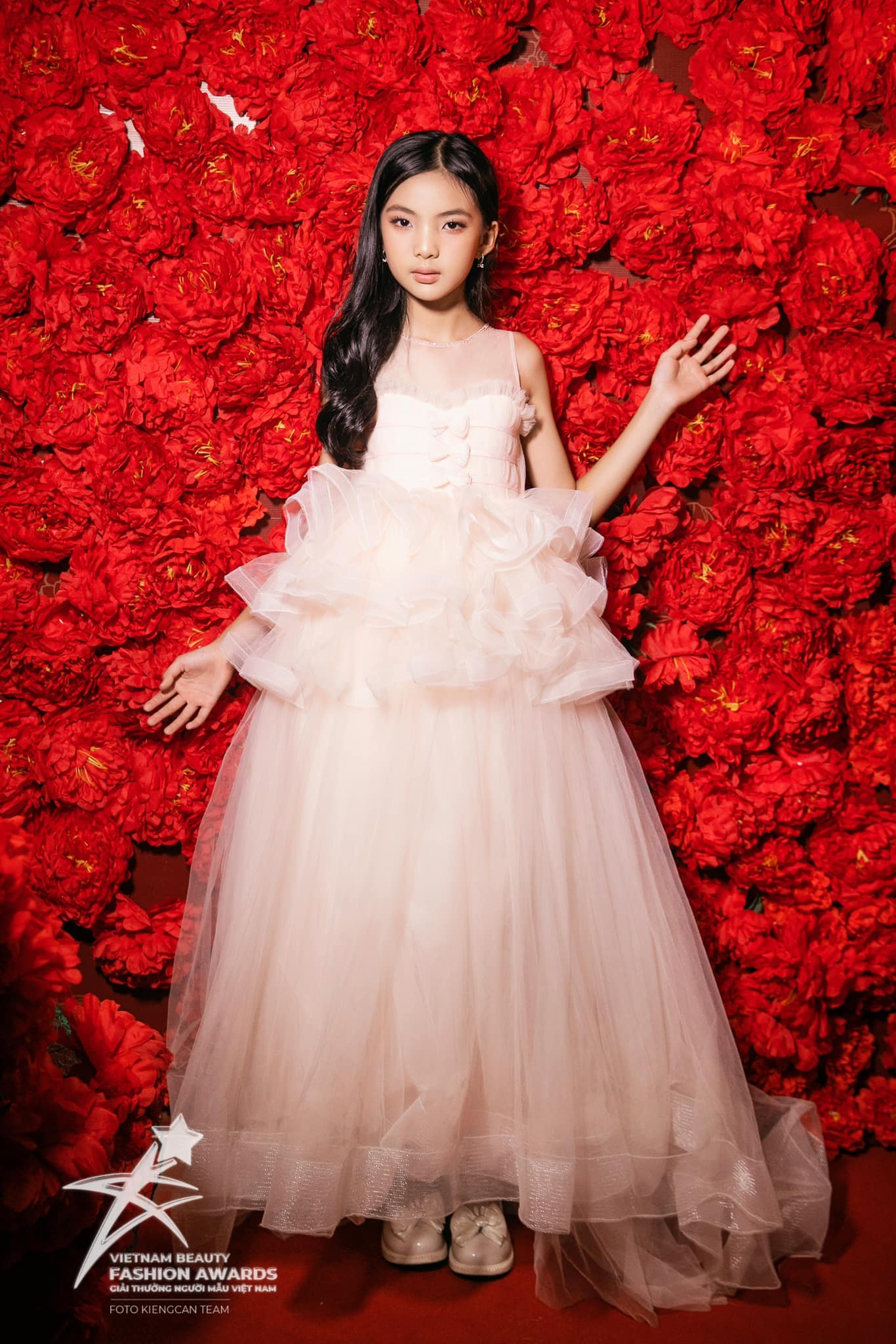 [🆕🇻🇳] Những Bông Hoa Nhỏ (AnBi Kids) 😎❤️️⭐️ Một thiết kế tuyệt đẹp và cao cấp đến từ NTK nhí tài năng AnBie
#nhungbonghoanho #AnBie
, shares-0✔️ , likes-13❤️️ , date-2024-01-24 14:48:31🇻🇳🇻🇳🇻🇳📰🆕