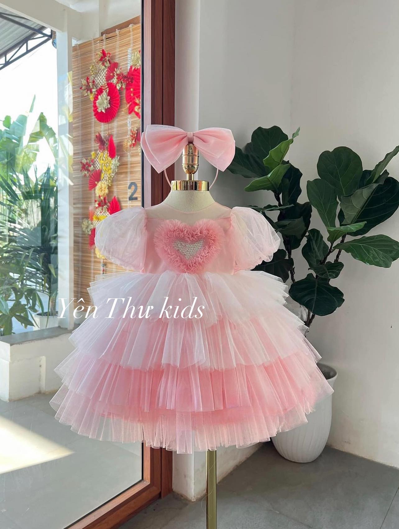 [🆕🇻🇳]  Yên Thư Kids – chuyên đầm công chúa, váy body, váy thôi nôi cho các bé 🧑‍🧒❤️️👶⭐️ Hai tone màu xinh xỉu luôn nha lung linh quá trời
Đủ size cho bé 8-30kg diện lên là thành công chúa luôn
, shares-1✔️ , likes-6❤️️ , date-2024-03-04 18:52:15🇻🇳🇻🇳🇻🇳📰🆕