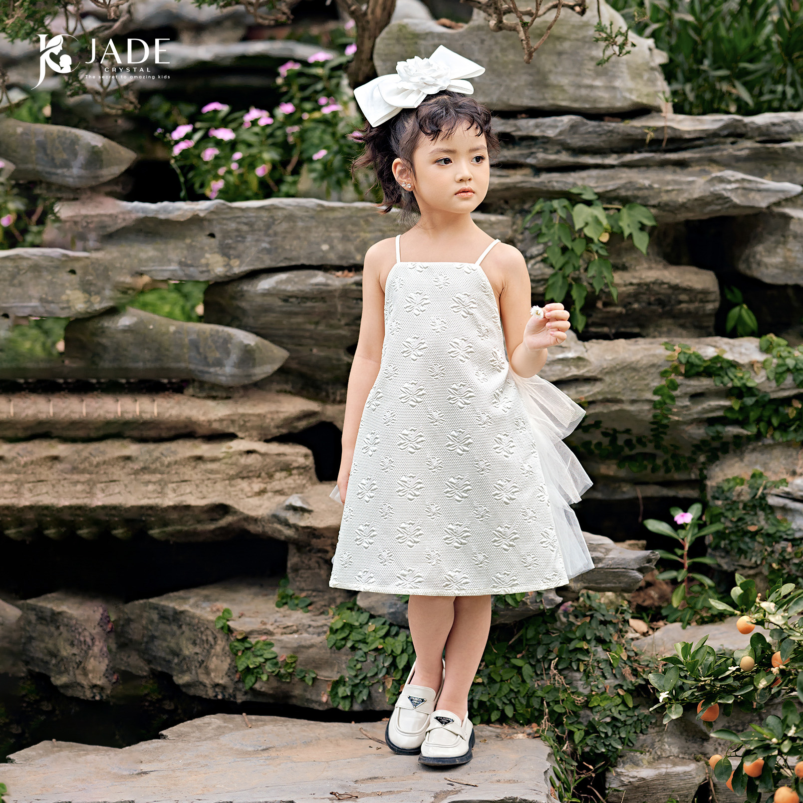 [🆕🇻🇳] Jade Crystal – Life Style – 𝐓𝐇𝐄 𝐒𝐄𝐂𝐑𝐄𝐓 𝐓𝐎 𝐀𝐌𝐀𝐙𝐈𝐍𝐆 𝐊𝐈𝐃𝐒 😎❤️️⭐️ Ngay hôm nay – Tặng DEAL khủng “SALE UP TO 50%” – QUÀ xịn dành cho tất cả bé gái đến mua sắm tại cửa hàng 53C Bà TriệuSở hữu VÁY ĐI CHƠI hot trend nhất , shares-0✔️ , likes-14❤️️ , date-2024-03-10 15:18:36🇻🇳🇻🇳🇻🇳📰🆕