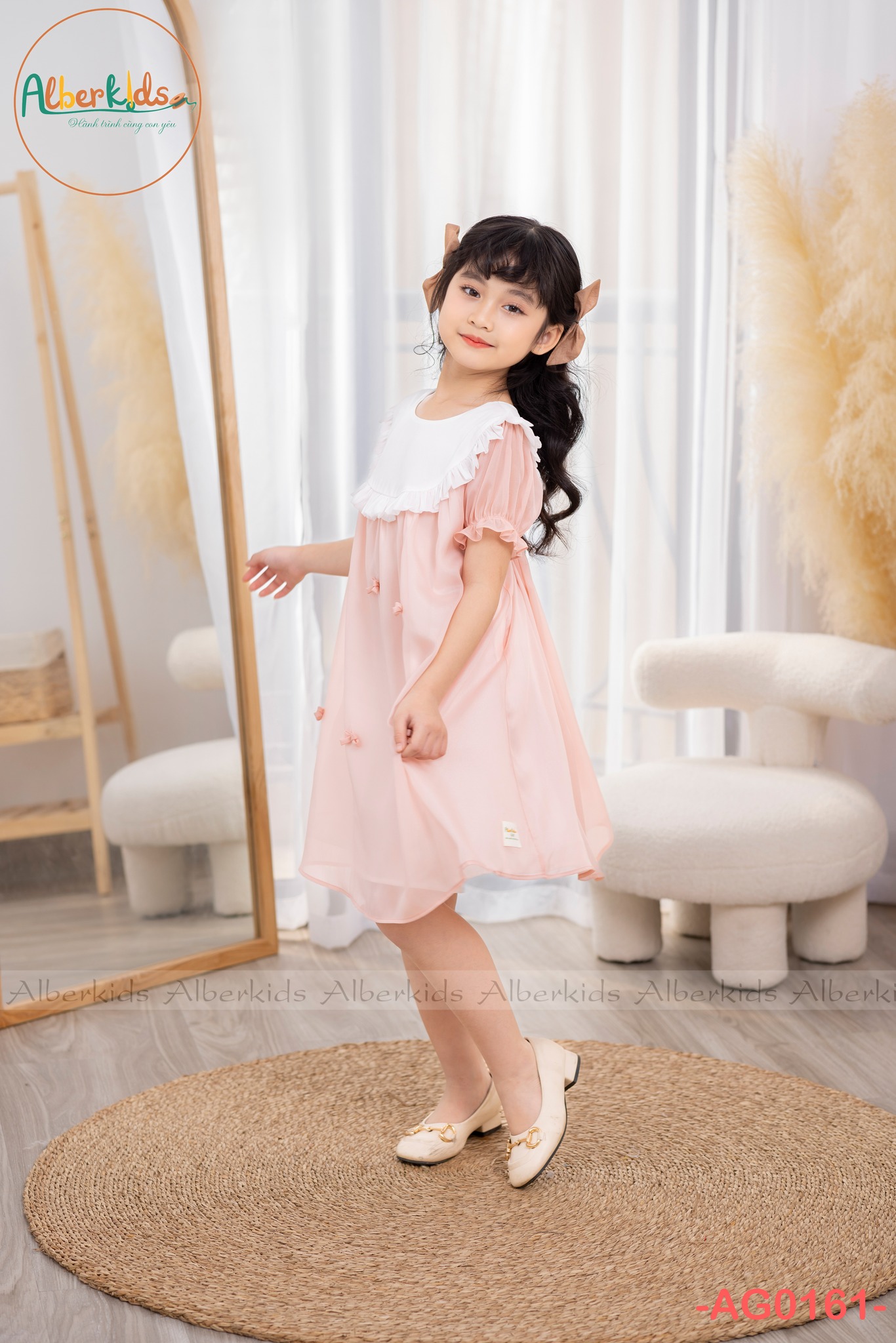 [🆕🇻🇳] Alber Kids – Fashion Kids – Thời Trang trẻ em 🧑‍🧒❤️️👶⭐️  VÁY HỒNG NƠ CỔ TRẮNG – SỰ DỊU DÀNG VÀ NGỌT NGÀO CHO BÉ YÊUKhám phá phong cách dễ thương và nữ tính cho bé với chiếc váy hồng nơ tinh tế này. Gam màu h , shares-0✔️ , likes-1❤️️ , date-2024-03-14 01:00:17🇻🇳🇻🇳🇻🇳📰🆕