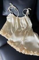 [🆕🇻🇳] ByAnAn – Thiết kế & Thời trang – Quần áo – Thương hiệu 🧑‍🧒❤️️👶⭐️ Set lụa ngủ | Hàng có sẵn Vừa xinh vừa mát mặc đi ngủ hoặc ra biển chơi đều hợp lý. Set này bên em có cả mẹ và bé để mặc cặp. Mẹ nào ưng rồi thì nhắn cho s , shares-0✔️ , likes-0❤️️ , date-🇻🇳🇻🇳🇻🇳📰🆕