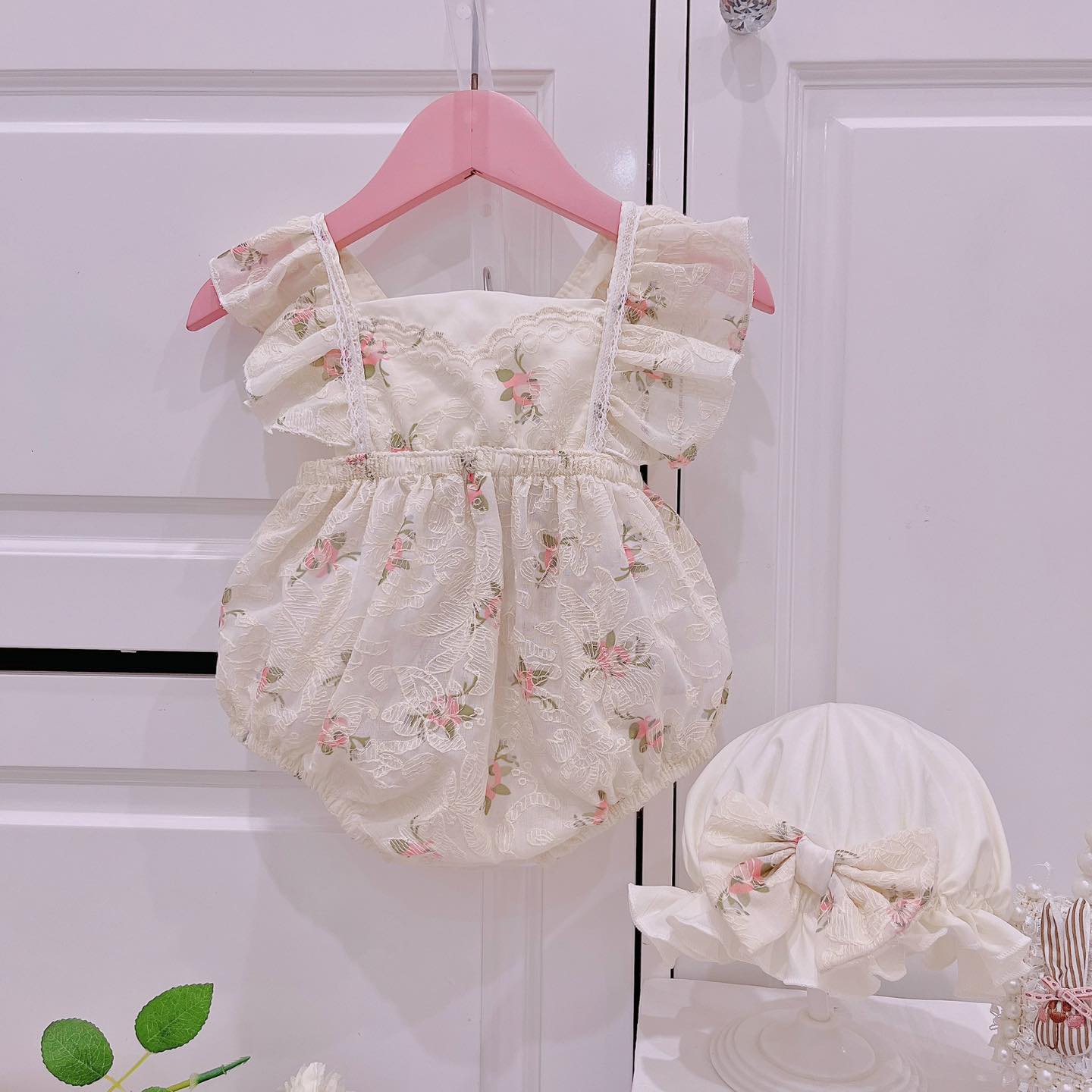 [🆕🇻🇳] SUSU SHOP- Váy đầm thiết kế cho bé gái 🧑‍🧒❤️️👶⭐️ Đi tiệc đẹp xinh như công chúa còn ở nhà lại mềm mát như tơ lụa chính là em
Chất liệu: boi thêu hoa nổi
Size  (ss ~ 12kg) Shopee
, shares-0✔️ , likes-4❤️️ , date-2024-03-27 11:32:37🇻🇳🇻🇳🇻🇳📰🆕