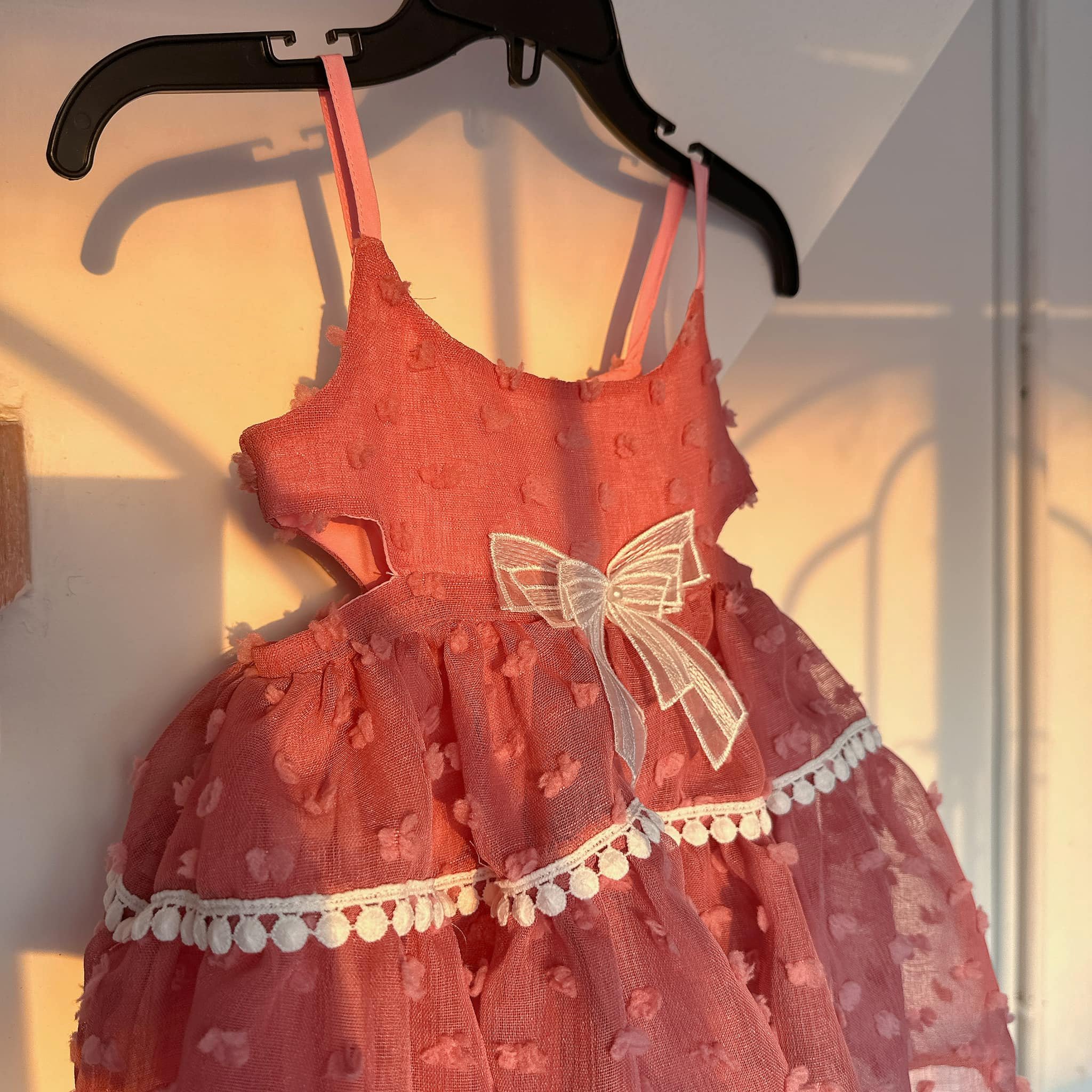 [🆕🇻🇳] ANO baby house- Chuyên đầm trẻ em thiết kế với chất liệu cao cấp 🧑‍🧒❤️️👶⭐️ Sáng sớm mùa Hè
Trời thật mát mẻ
Gió thổi nhè nhẹ
, shares-2✔️ , likes-292❤️️ , date-2024-05-14 18:00:08🇻🇳🇻🇳🇻🇳📰🆕