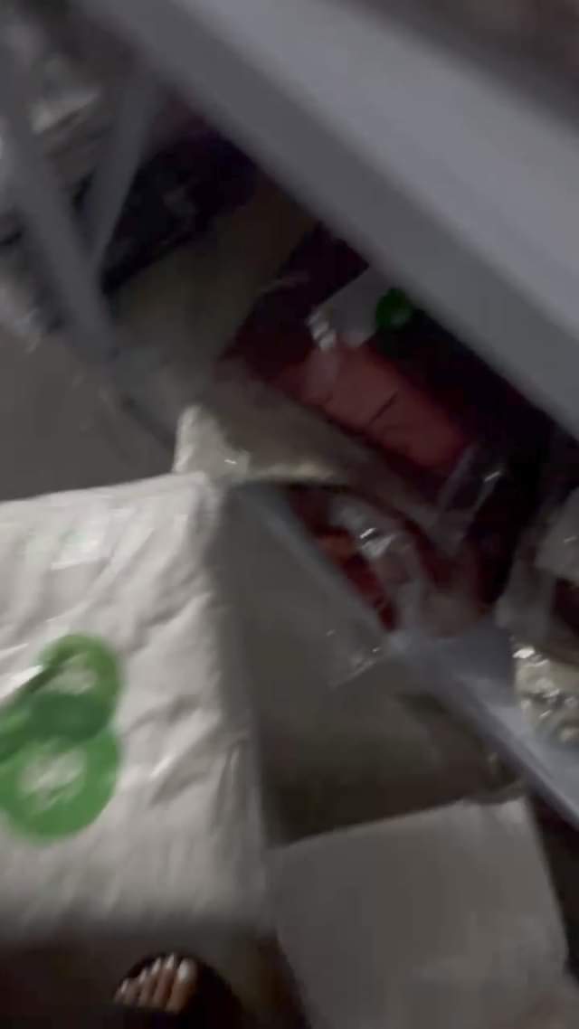 [🆕🇻🇳]  Chuyên Sỉ Lẻ Quần Áo Trẻ Em Cao Cấp 🧑‍🧒❤️️👶⭐️ 12h35 em live hè
90-130
120-160
Trưa nay( sỉ mới cọc thêm nhặt hàng )
, shares-0✔️ , likes-3❤️️ , date-2024-07-22 14:02:28🇻🇳🇻🇳🇻🇳📰🆕