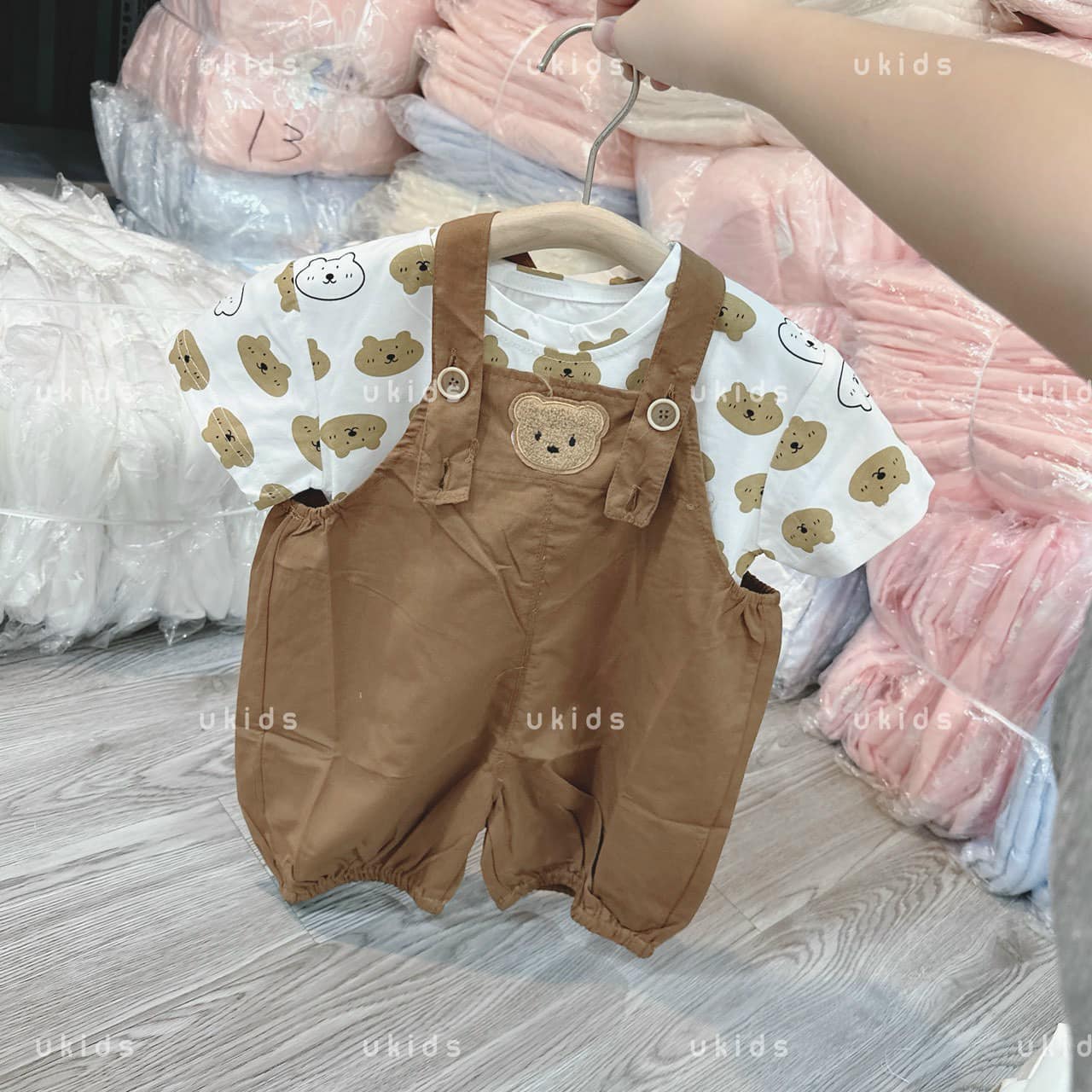 [🆕🇻🇳] Kitty Shop – Chuyên Thời Trang Cho Bé Từ Sơ Sinh 🧑‍🧒❤️️👶⭐️ Sét Yếm cho bé  Toàn mẫu xinh ơi là xinh
, shares-0✔️ , likes-3❤️️ , date-2024-04-27 00:14:55🇻🇳🇻🇳🇻🇳📰🆕
