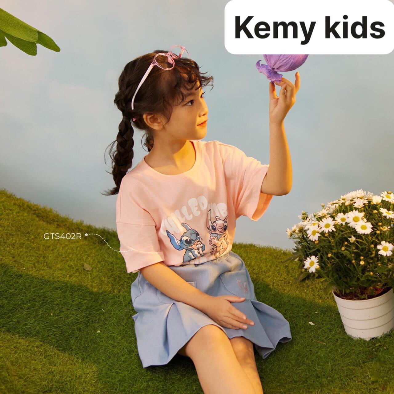[🆕🇻🇳] Kemy Kids 😎❤️️⭐️ Cả sét KEMY đều sẵn nha mẹ.
Sz: 110-140
—————————————-
KEMY KIDS Địa chỉ: 17 Ngô Thì Nhậm, Hà Đông, Hà Nội Liên hệ: 0983 769 069 or 09 6767 2929
, shares-0✔️ , likes-1❤️️ , date-2024-05-05 18:36:29🇻🇳🇻🇳🇻🇳📰🆕