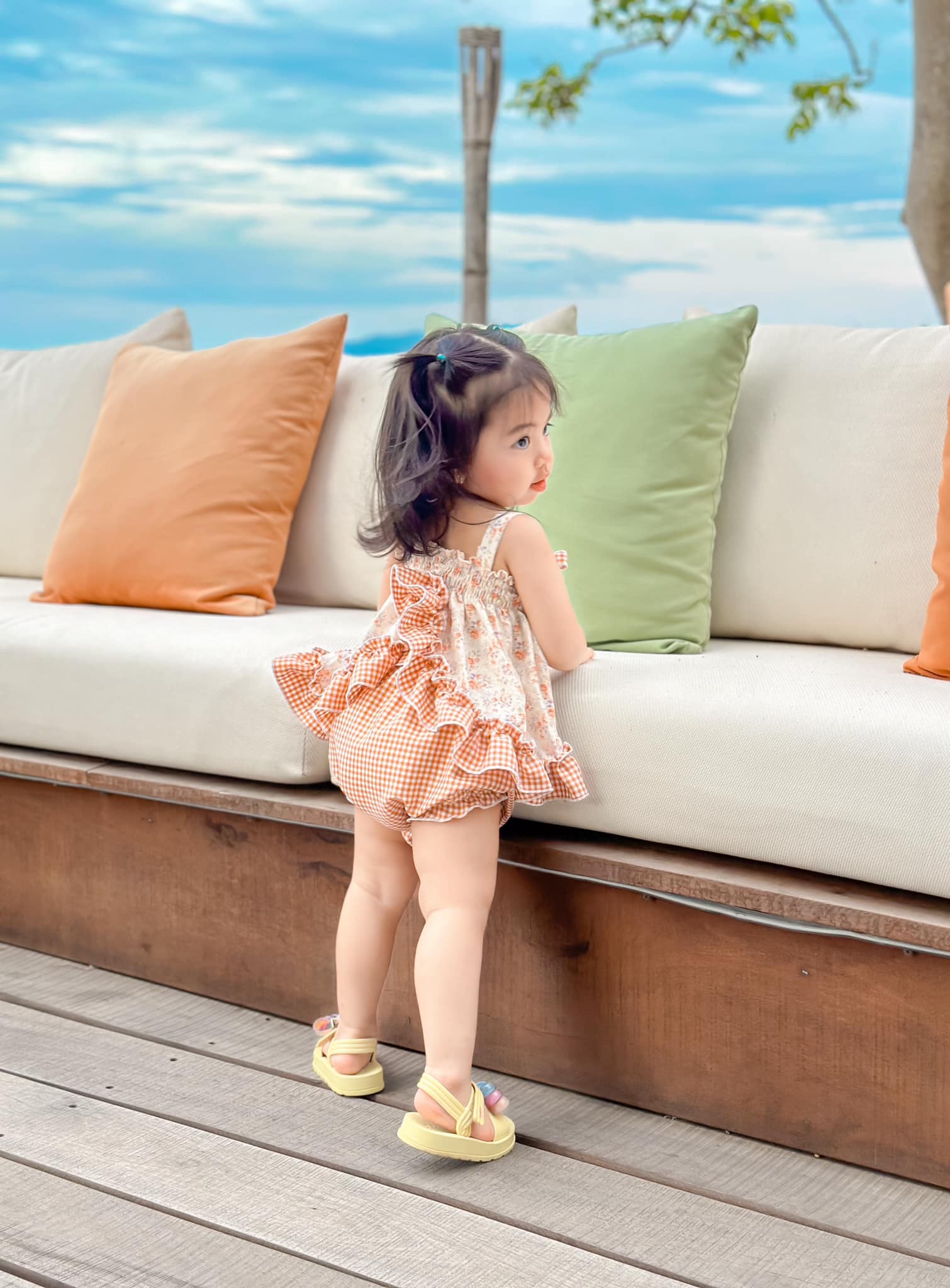 [🆕🇻🇳] HaNa Workshop – Chuyên thời trang trẻ em thiết kế, thời trang mẹ và bé 😎❤️️⭐️ X.Ả L.Ỗ
Hana còn mỗi mẫu 1 ít vải nên sà le nốt để nhập vải mới.vẫn đả.m bảo chất lượng ạ
Các mẹ nhanh tay ib nhé
, shares-0✔️ , likes-4❤️️ , date-2024-05-23 23:19:28🇻🇳🇻🇳🇻🇳📰🆕