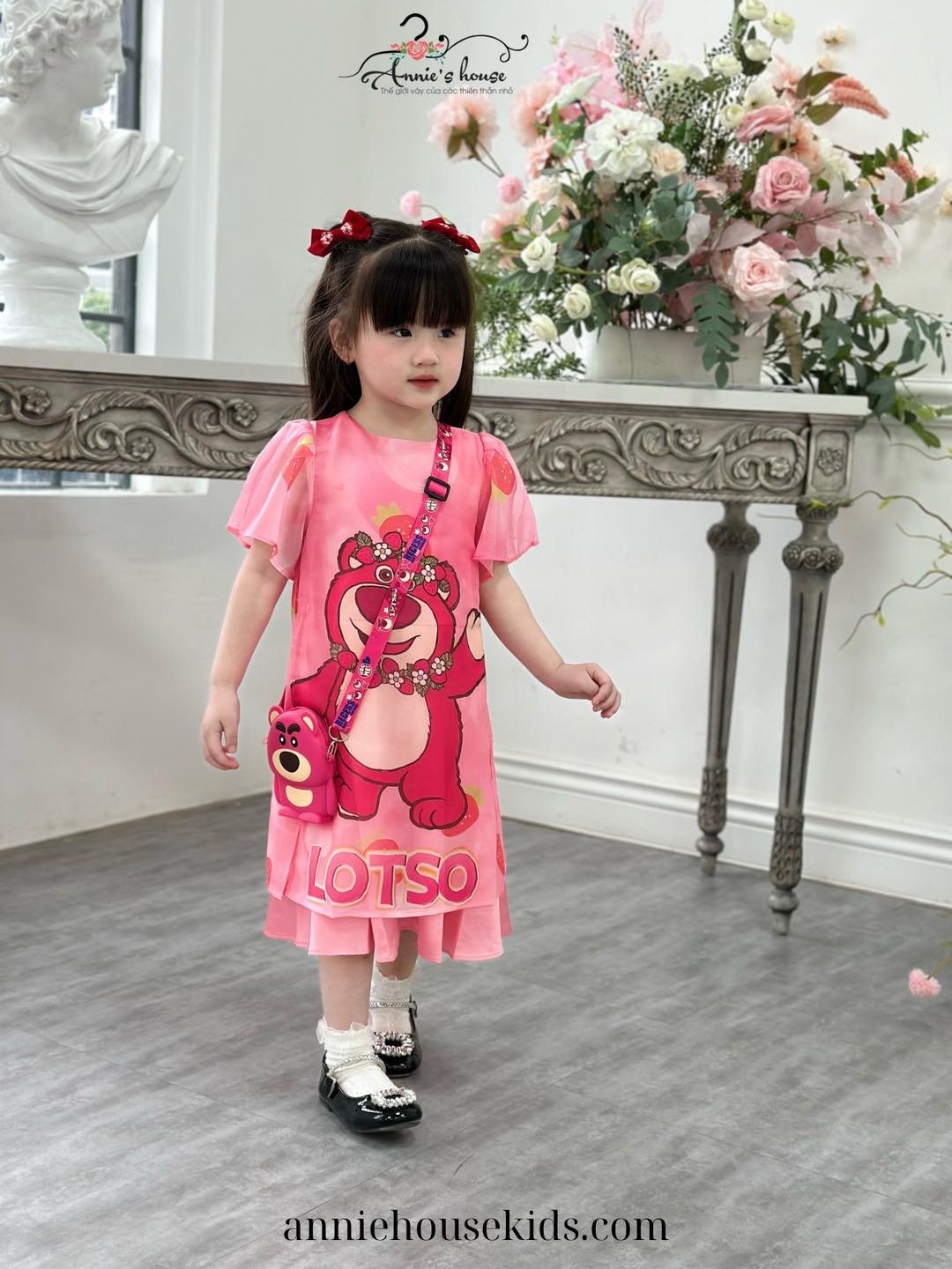 [🆕🇻🇳] Annie’s house – Thế giới váy của các thiên thần nhỏ 😎❤️️⭐️ Set váy kèm túi gấu dâu này chưa hết HOT
, shares-0✔️ , likes-2❤️️ , date-2024-05-20 18:10:37🇻🇳🇻🇳🇻🇳📰🆕