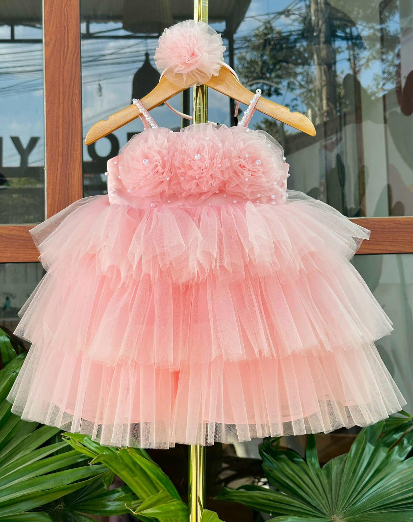 [🆕🇻🇳] Shop Mẹ Nấm – Chuyên hàng Trẻ em Thiết kế và nhập khẩu 🧑‍🧒❤️️👶⭐️ 𝐄𝐦 đ𝐚̂𝐲 𝐜𝐡𝐚̆̉𝐧𝐠 𝐭𝐡𝐢́𝐜𝐡 𝐥𝐚̀𝐦 𝐭𝐡𝐨̛
𝐕𝐚́𝐲 𝐧𝐚̀𝐲 𝐱𝐢𝐧𝐡 𝐪𝐮𝐚́ 𝐥𝐚̀𝐦 𝐧𝐠𝐨̛ 𝐬𝐚𝐨 đ𝐮̛𝐨̛̣𝐜.———MIỄN SHIP TOÀN QUỐC———-
Chất liệu: voan lụa tơ hàng cao cấp – váy lót mềm m , shares-0✔️ , likes-1❤️️ , date-2024-05-22 14:20:43🇻🇳🇻🇳🇻🇳📰🆕