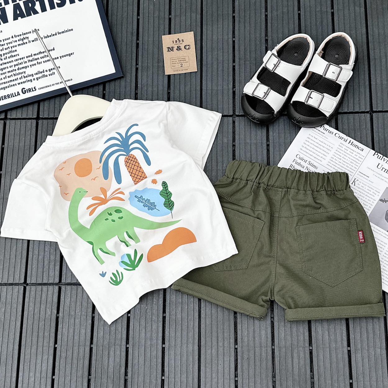 [🆕🇻🇳] Sushi Kids & Mom – Thời trang mẹ và bé 🧑‍🧒❤️️👶⭐️ BỘ KHỦNG LONG VÀ SIÊU NHÂN KÌA MẸ ƠI
ÁO COTTON QUẦN KAKI CO DÃN 4c SIÊU MÁT
Chỉ #129k 1 Bộ  MUA 2 bộ MIỄN PHÍ SHIP
Khi Mua 3 bộ Shop TẶNG BÉ 1 KÍNH nhé
, shares-0✔️ , likes-10❤️️ , date-2024-06-06 12:10:32🇻🇳🇻🇳🇻🇳📰🆕