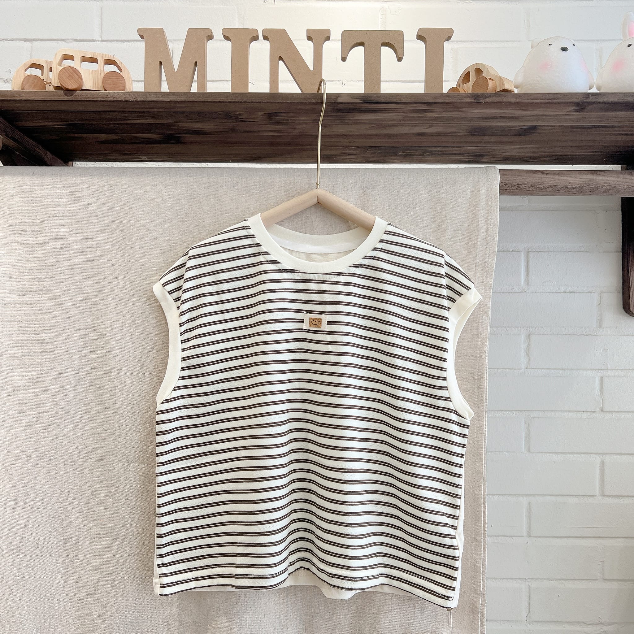 [🆕🇻🇳] Minti Baby and Kids – Korean style – chuyên các sản phẩm QCCC dòng style Hàn/xuất Hàn 🧑‍🧒❤️️👶⭐️ Sốp về thêm chút đỉnh áo  nữa, hàng bay nhanh lắm các mẹ ưiii!
———–
– Hỗ trợ đóng gói hộp quà tặng cho bé.
– Tích điểm cho mỗi đơn hàng, nhận quà
hấ , shares-0✔️ , likes-1❤️️ , date-2024-06-18 17:00:12🇻🇳🇻🇳🇻🇳📰🆕