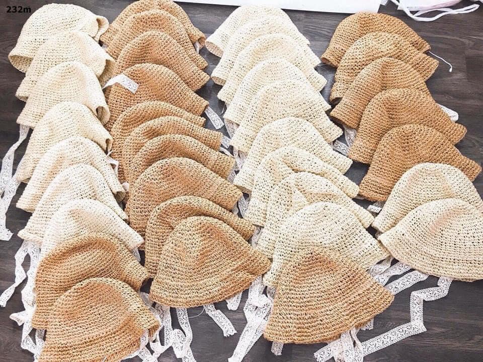 [🆕🇻🇳] Hoody’s House – cửa hàng chuyên bán sỉ, lẻ các thương hiệu thời trang 😎❤️️⭐️ Mũ cói phong cách Hàn Quốc cho bé yêu ạ
Chất liệu cói cao cấp thoáng mát cho bé khi đội
#sale60k
, shares-0✔️ , likes-1❤️️ , date-2024-06-24 20:13:03🇻🇳🇻🇳🇻🇳📰🆕