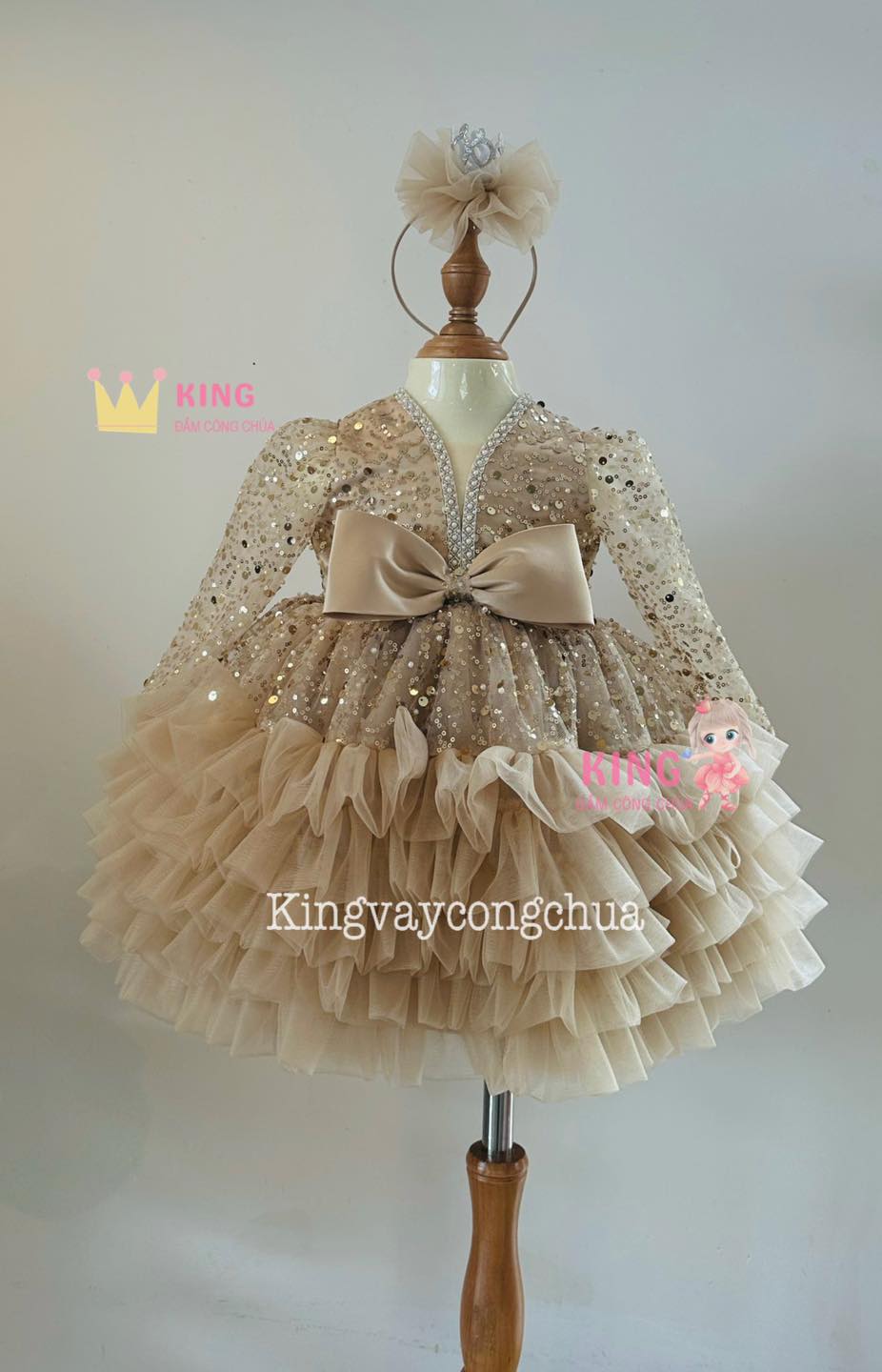 [🆕🇻🇳] KING Xưởng Đầm Công Chúa – Chuyên Váy Công Chúa Cao Cấp, nhận may theo yêu cầu, chuyên Sỉ và Lẻ 🧑‍🧒❤️️👶⭐️ Bling Bling màu cà phê, ai nói Kim sa không mặc được trong mùa này, e lên thiết kế mới, ít lớp hơn nhưng váy vẫn bồng xòe, Yêu lắm luôn, sang trọng  #babyd , shares-0✔️ , likes-0❤️️ , date-2024-06-25 19:29:43🇻🇳🇻🇳🇻🇳📰🆕