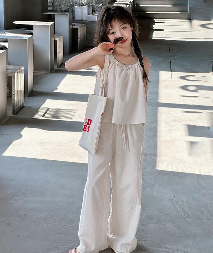 [🆕🇻🇳]  NaNa Chan – Quần áo trẻ em cực đẹp 😎❤️️⭐️ Set thô xinh mát còn ít mom nhanh tay nhé
màu kem size 120, 150
Màu hồng 120, 130, 150, 160#Nanachan
𝗦𝗵𝗼𝗽𝗲𝗲:
𝗧𝗶𝗸𝘁𝗼𝗸: nanachan.clothing
••••••••••• , shares-0✔️ , likes-7❤️️ , date-2024-06-29 14:24:40🇻🇳🇻🇳🇻🇳📰🆕