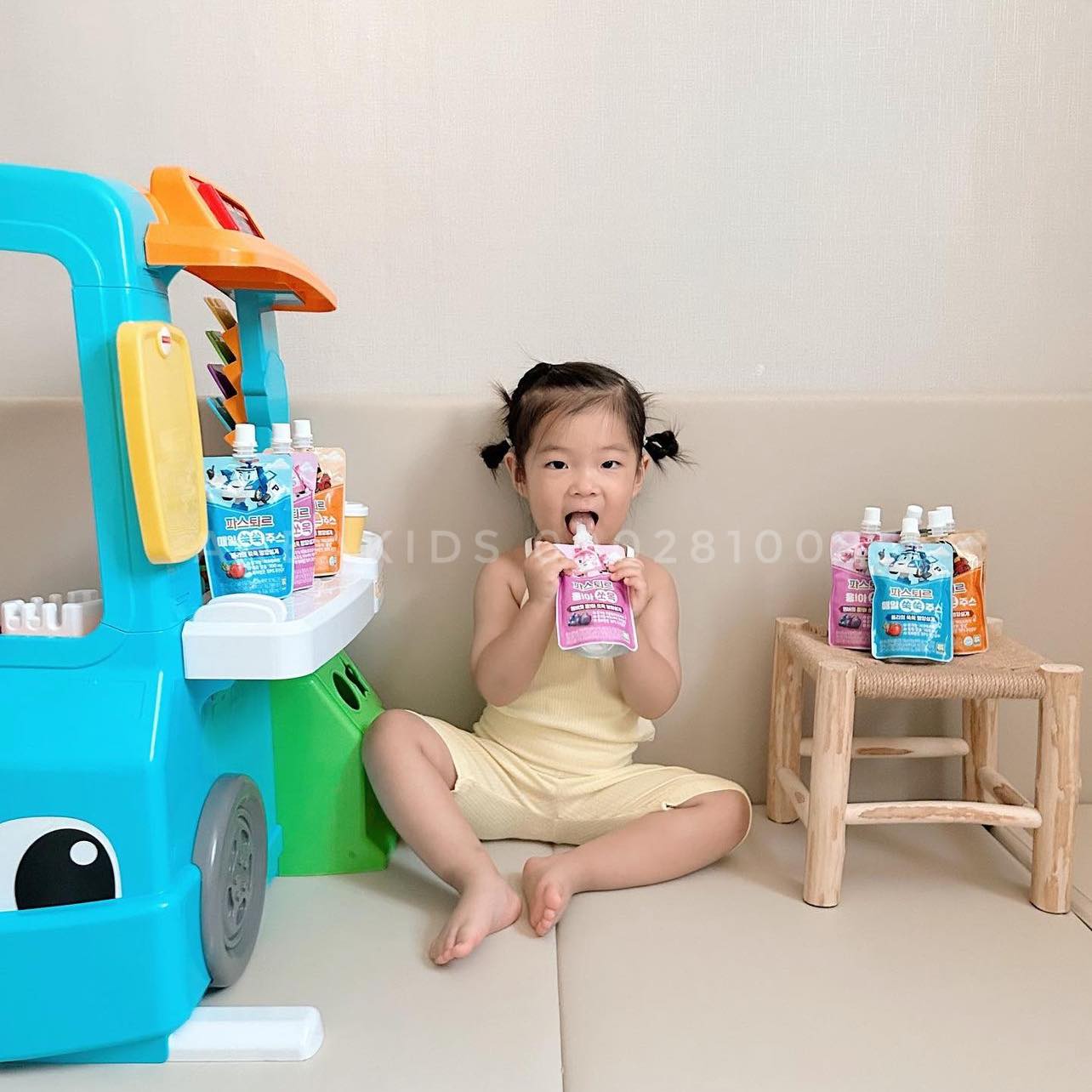 [🆕🇻🇳]  AreaKids – Chuyên hàng nội địa Hàn dành cho Mẹ và Bé 🧑‍🧒❤️️👶⭐️ Nước Dinh Dưỡng Lotte Từ Hoa Quả Và Rau Củ Organic Giúp Bé Phát Triển Chiều Cao, Ăn Ngon Miệng, Tăng Cường Sức Khoẻ  sản phẩm đang rất chuộng tại HànBộ , shares-0✔️ , likes-0❤️️ , date-2024-06-29 17:26:09🇻🇳🇻🇳🇻🇳📰🆕