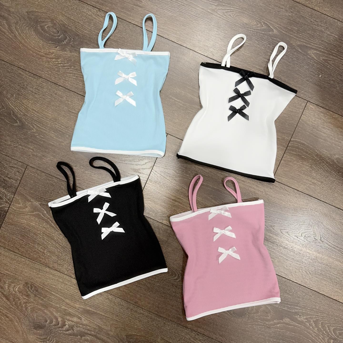 [🆕🇻🇳] Thời Trang Thiết Kế Mẹ & Bé Hải Yến 🧑‍🧒❤️️👶⭐️ #thoitrangthietkemevabeHaiYen
, shares-0✔️ , likes-25❤️️ , date-2024-06-27 17:44:55🇻🇳🇻🇳🇻🇳📰🆕