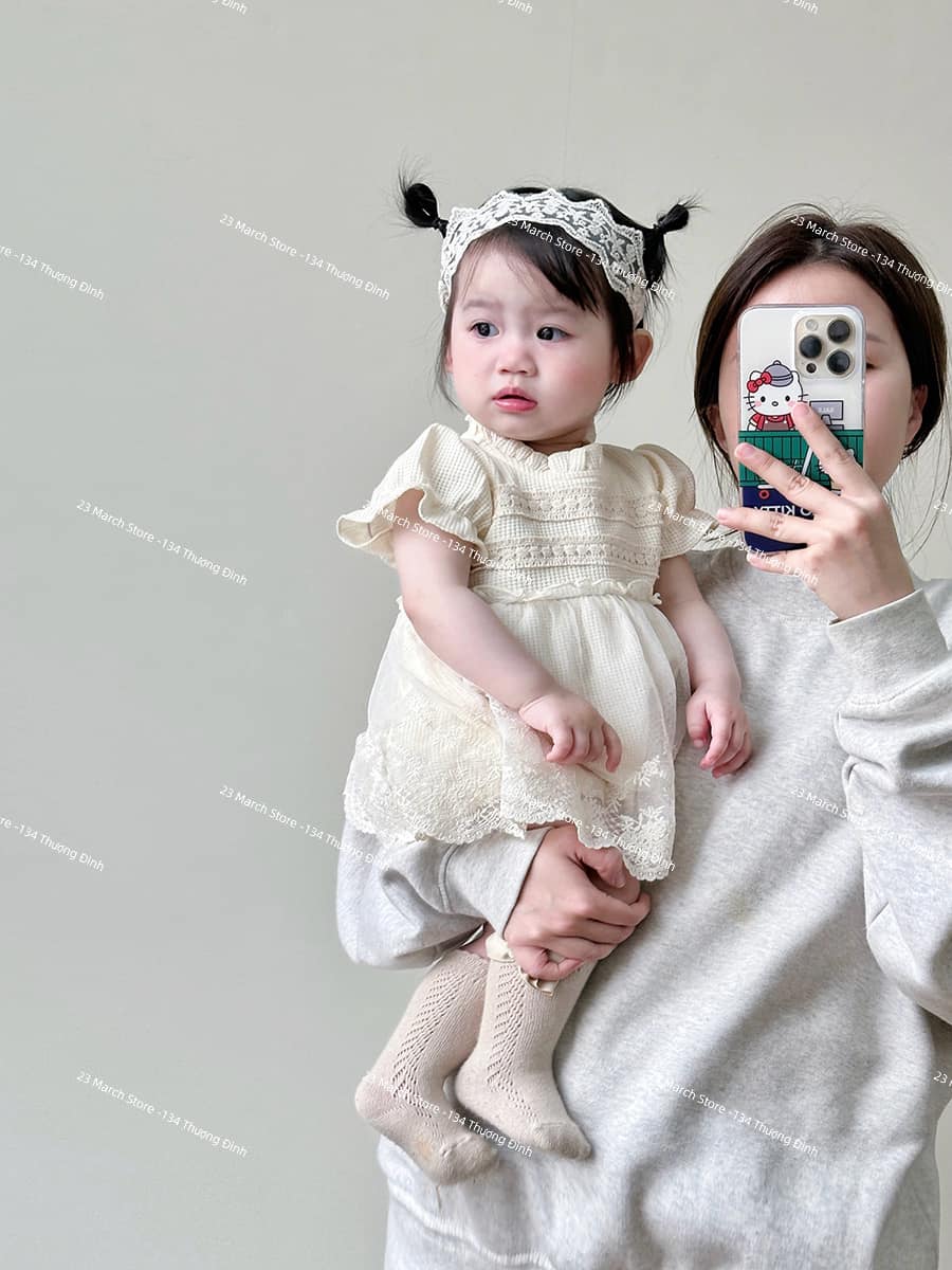 [🆕🇻🇳] 23 March Store- Thời trang trẻ em cao cấp 🧑‍🧒❤️️👶⭐️ Hàng mới về
Đẹp xỉuuu
Cưng quá các ty ơiii, mẫu này xinh lắm lắm luôn ạ
Chất cotton gân mềm mịn, co giãn tốt nha
Sẵn ship ngayyy rồi ạ
, shares-0✔️ , likes-0❤️️ , date-2024-06-28 17:20:57🇻🇳🇻🇳🇻🇳📰🆕