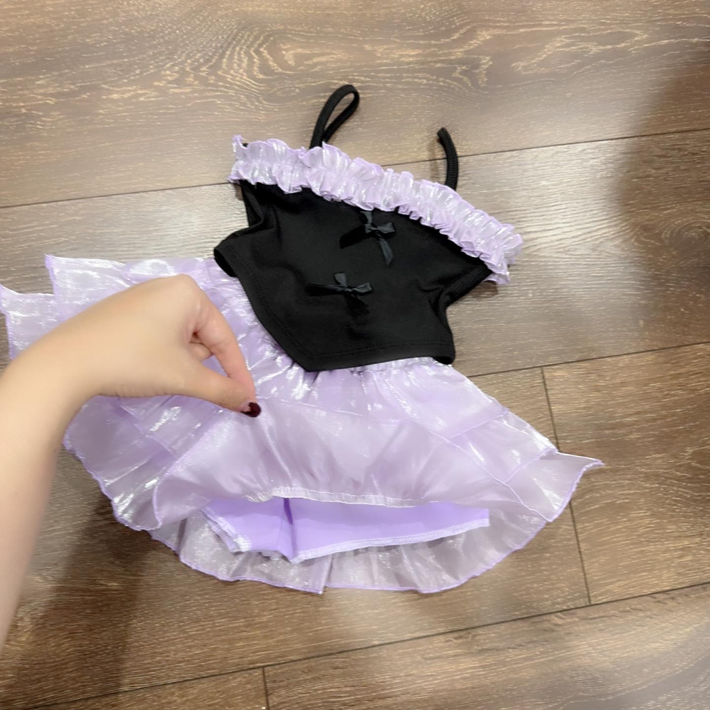 [🆕🇻🇳] Thời Trang Thiết Kế Mẹ & Bé Hải Yến 🧑‍🧒❤️️👶⭐️ Chuẩn bị llllive , mười hai giờ bốn lăm llllive
#thoitrangthietkemevabeHaiYen
, shares-0✔️ , likes-21❤️️ , date-2024-06-28 17:02:21🇻🇳🇻🇳🇻🇳📰🆕