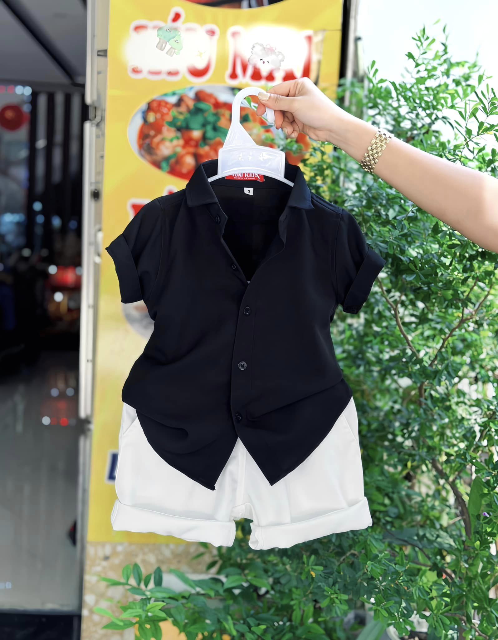 [🆕🇻🇳] KHO TONI KIDS 0906747159 🧑‍🧒❤️️👶⭐️ Mã hotrend e đã có lại vải… full sz10kg đến 54kg..ib e tư vấn thêm nhé các mom
#295k /1 bộ
, shares-0✔️ , likes-1❤️️ , date-2024-07-03 18:00:50🇻🇳🇻🇳🇻🇳📰🆕