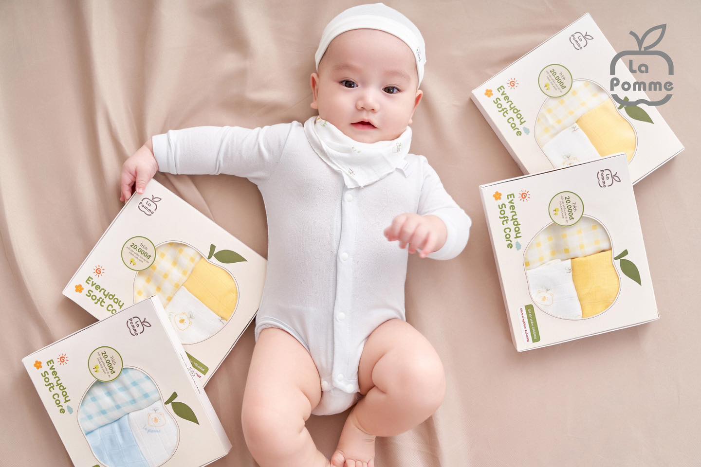 [🆕🇻🇳]  Tổng kho sỉ lẻ Nous_ UalaRogo_BU_Chaang_Lapomme 🧑‍🧒❤️️👶⭐️ Hộp trải nghiệm – 24/24h đa nhiệm giúp mẹ chăm bé  Khăn là món bảo bối không thể thiếu trong tủ đồ của bé, theo con từ khi mới lọt lòng đến lúc lớn khôn. H , shares-0✔️ , likes-3❤️️ , date-2024-07-01 20:20:18🇻🇳🇻🇳🇻🇳📰🆕