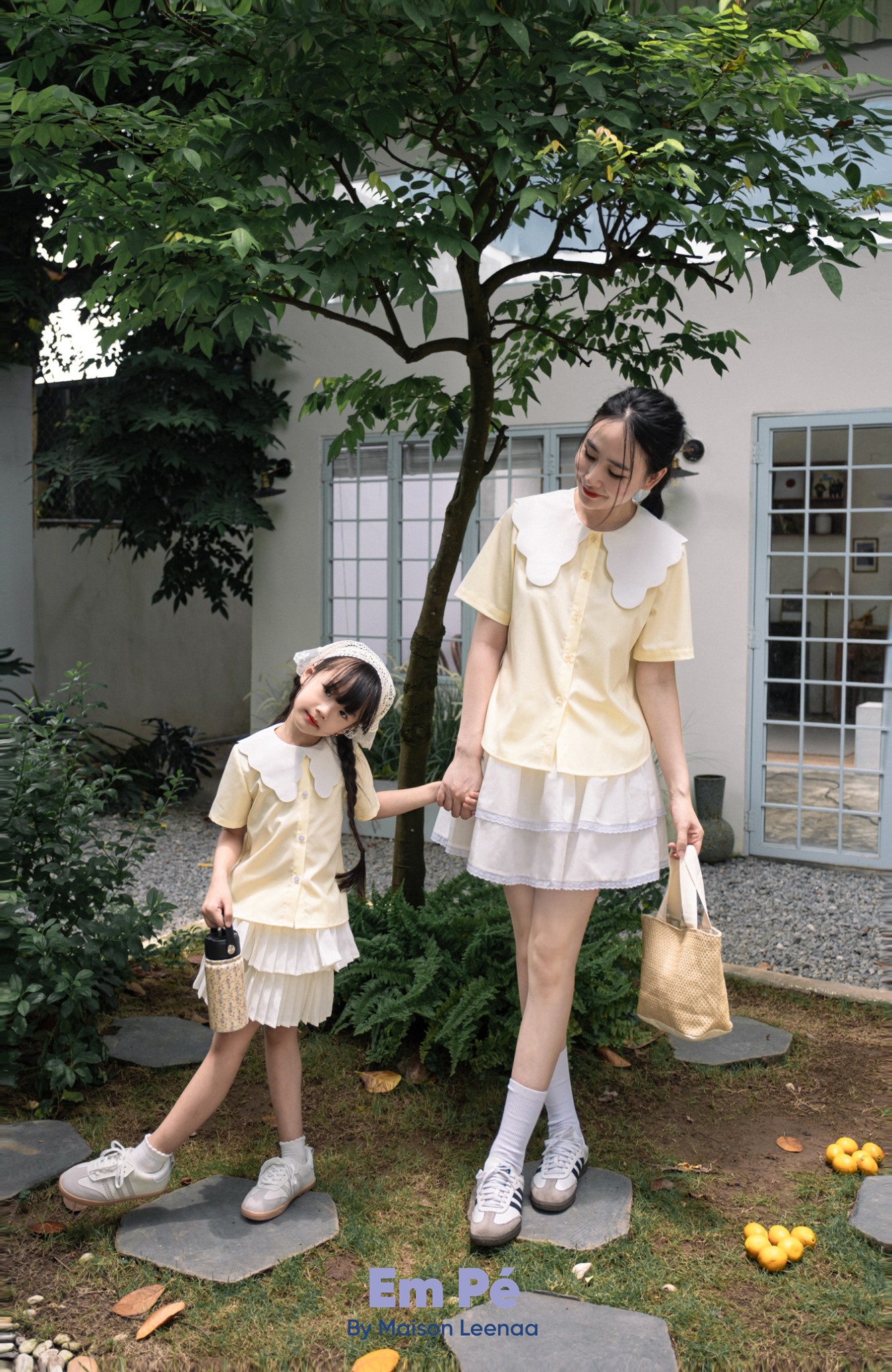 [🆕🇻🇳] 𝐄𝐦 𝐩𝐞́ 𝐛𝐲 𝐌𝐚𝐢𝐬𝐨𝐧 𝐋𝐞𝐞𝐧𝐚𝐚 – Đồ trẻ em 🧑‍🧒❤️️👶⭐️ 𝗦𝘂𝗻𝘀𝗵𝗶𝗻𝗲 & 𝗹𝗶𝘁𝘁𝗹𝗲 𝘀𝘂𝗻𝘀𝗵𝗶𝗻𝗲
You’re my sunshine
My only sunshine
You make me happy when skies are grey..
𝙷𝚊𝚒 𝚖𝚎̣ 𝚌𝚘𝚗 𝚖𝚊̣̆𝚌 𝚊́𝚘 𝙽𝚊̆́𝚗𝚐
, shares-37✔️ , likes-523❤️️ , date-2024-07-07 01:25:46🇻🇳🇻🇳🇻🇳📰🆕