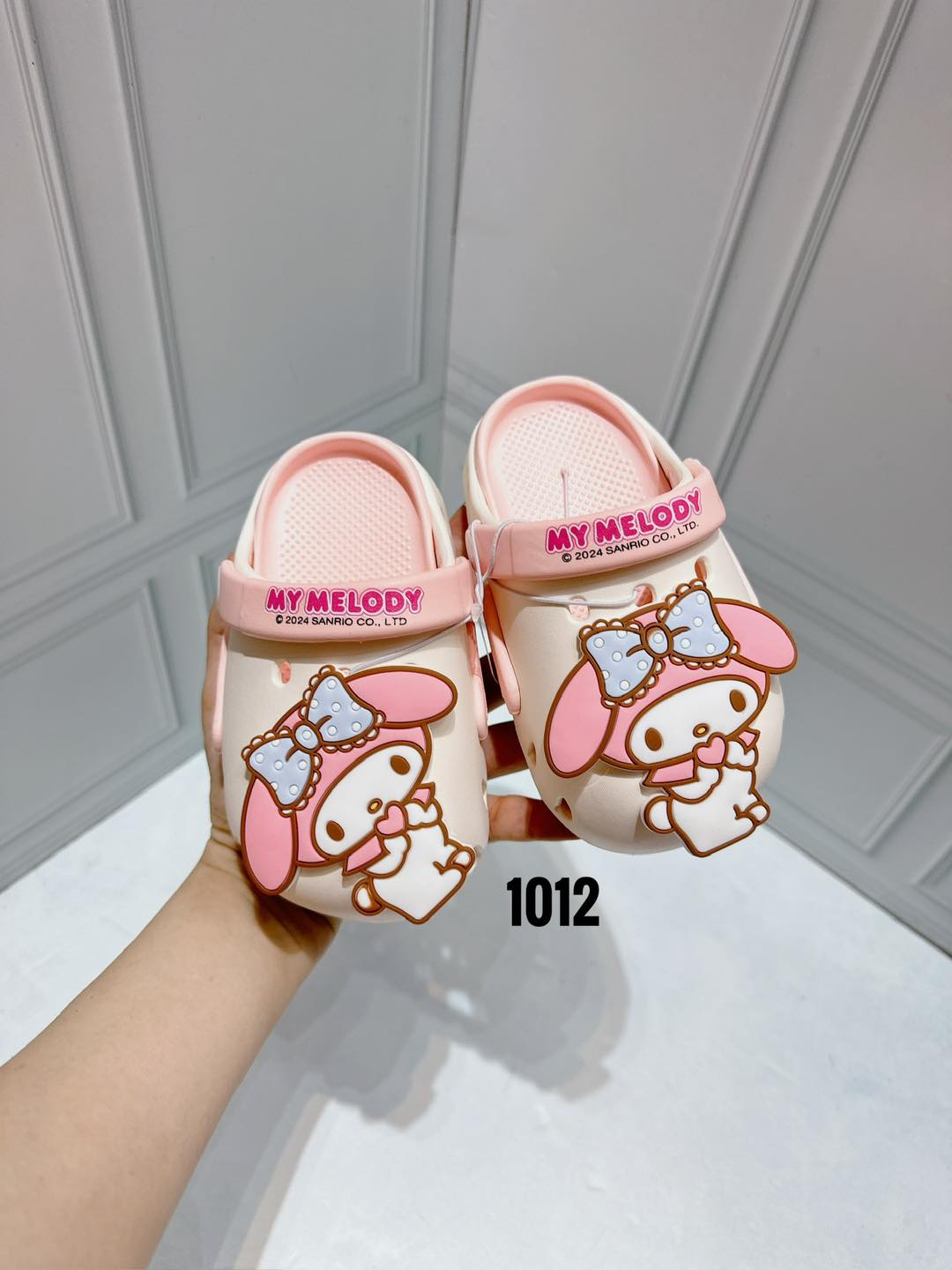 [🆕🇻🇳] Bột Kids – Chuyên Thời Trang Trẻ Em Cao Cấp 🧑‍🧒❤️️👶⭐️ ————————–
𝐁𝐨̣̂𝐭 𝐊𝐢𝐝𝐬 𝐋𝐮𝐱𝐮𝐫𝐲 198 𝐋𝐞̂ 𝐓𝐫𝐨̣𝐧𝐠 𝐓𝐚̂́𝐧
Chuyên Thời Trang Trẻ Em Cao Cấp
Tư vấn SP – Mua hàng  :   𝟎𝟖𝟑𝟖.𝟐𝟑.𝟓𝟓𝟓𝟓
Ngân  , shares-0✔️ , likes-3❤️️ , date-2024-07-10 03:18:54🇻🇳🇻🇳🇻🇳📰🆕