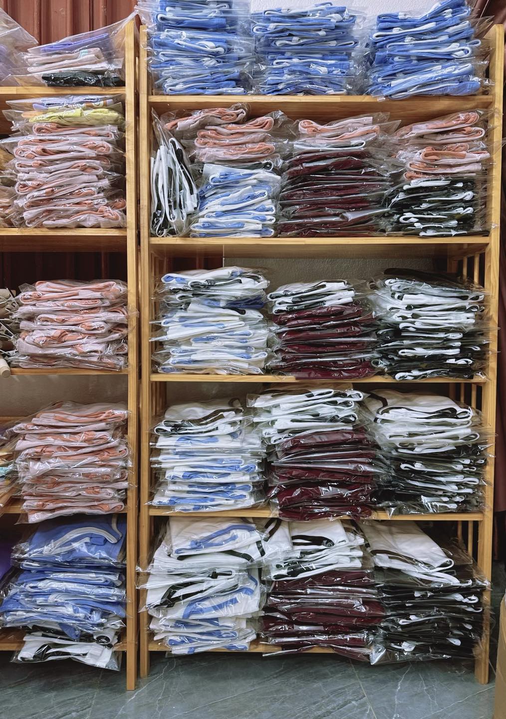 [🆕🇻🇳]  BU BABY WEAR – Đồ em bé – Đồ trẻ em 🧑‍🧒❤️️👶⭐️ NÀO MÃ NÀY OUT LUÔN RỒI Ạ! CÒN TỪNG NÀY LÀ HẾT NHA. ƯU ÁI ĐI LUÔN HÔM NAY LUÔN NHA 75K NHANH GỌN LẸ
S: 8-12KG
M: 12-14KG
L: 14-17KG
XL: 17-21KG FROM C , shares-0✔️ , likes-11❤️️ , date-2024-07-13 14:51:35🇻🇳🇻🇳🇻🇳📰🆕