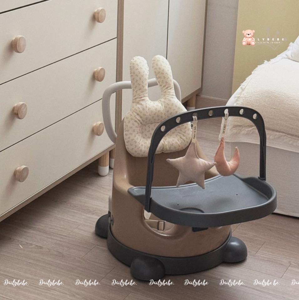 [🆕🇻🇳] Dailybebe-store -Baby & Mom – Đồ dùng mẹ và bé – đồ chơi cao cấp Korea , Us/Uk Chính Hãng🧑‍🧒❤️️👶⭐️  Ghế #Koala màu Brown mix khay/đế màu Grey trông khá hay ho và lạ mắt ba mẹ nhỉ
, shares-1✔️ , likes-3❤️️ , date-2024-07-15 15:36:29🇻🇳🇻🇳🇻🇳📰🆕