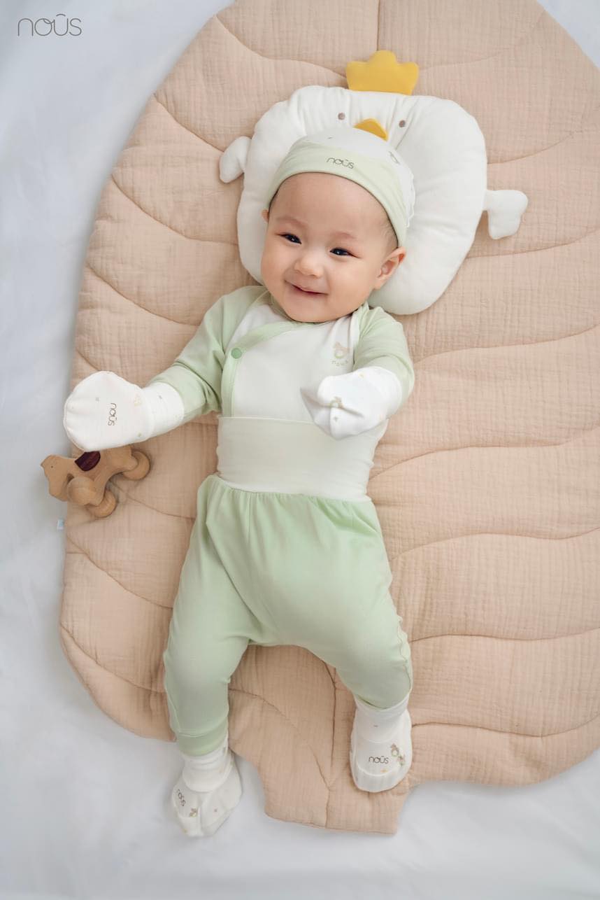 [🆕🇻🇳]  BeBé Kidz – Đồ sơ sinh chính hãng – �Đại lý phân phối Chaang, Punchun, Bu Baby, Hrnee, UalaRogo, La Pomme, Bons99,… 🧑‍🧒❤️️👶⭐️  Khi cái nắng gắt của mùa hạ nhạt dần, làn gió thu trong trẻo nhẹ thổi, cũng là lúc mẹ làm mới tủ đồ của bé con với thiết kế mùa mới nhà Nous.Gam màu xa , shares-0✔️ , likes-3❤️️ , date-2024-07-22 00:40:35🇻🇳🇻🇳🇻🇳📰🆕