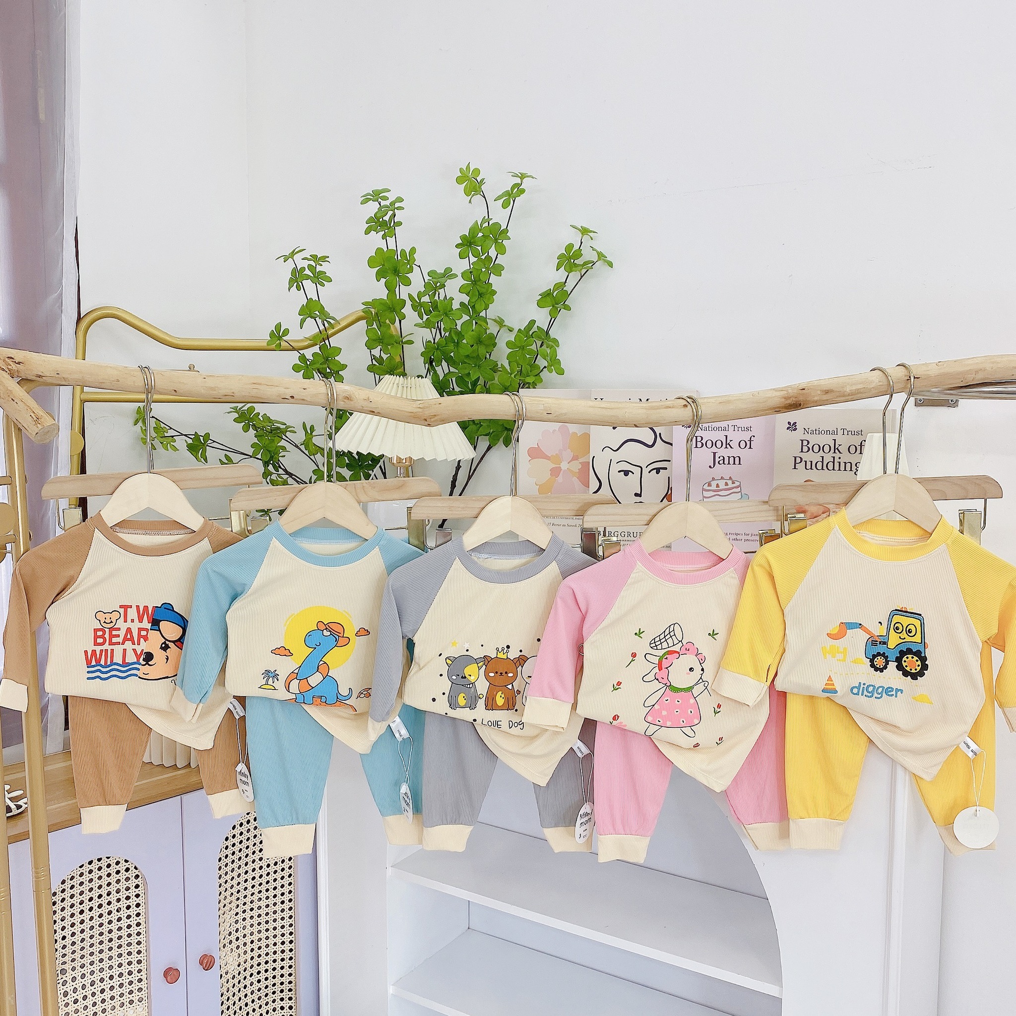 [🆕🇻🇳] Thời trang Trẻ Em Cao cấp 🧑‍🧒❤️️👶⭐️  HÀNG ĐẸP – GIÁ RẺ
Bộ Tăm Lạnh full size : 3- 20kg
Nâng niu làn da bằng chất tăm lạnh mềm mại, quần áo cộc tay , cổ tròn đơn giản dễ mặc
, shares-0✔️ , likes-1❤️️ , date-2024-07-25 14:58:31🇻🇳🇻🇳🇻🇳📰🆕