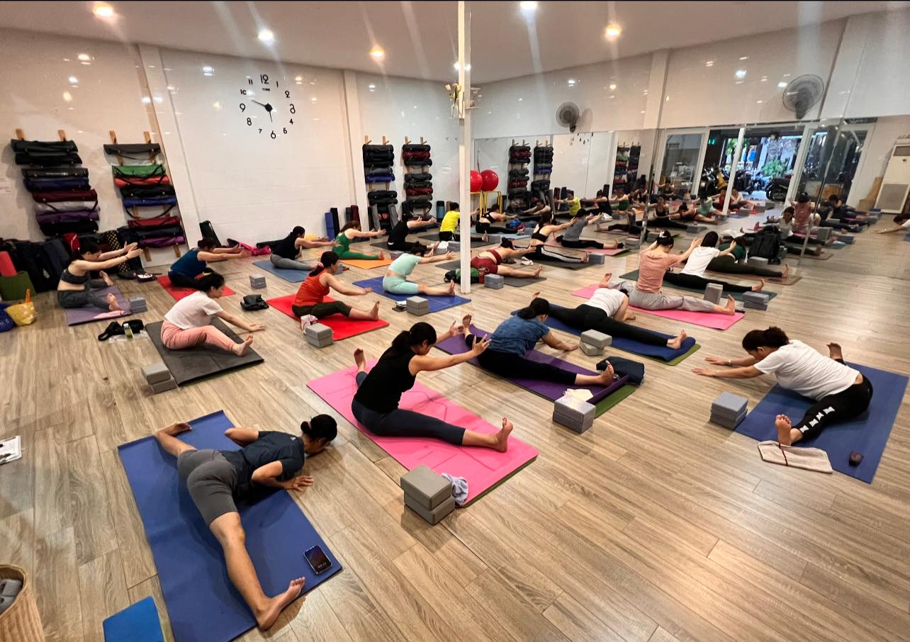 [🆕🇻🇳] 180 YOGA – Yoga cho người mới bắt đầu 🧘 Top1Yoga 🧘 HẠNH PHÚC ĐÍCH THỰC

Hạnh phúc không thể tự tìm đến, sở hữu hay kiếm được; hạnh phúc cũng không phải là ăn no hay mặc đẹp. 

 Hạnh phúc là những trải nghiệ , shares-1✔️ , likes-4❤️️ , date-2024-08-03 00:11:57🇻🇳🇻🇳🇻🇳📰🆕