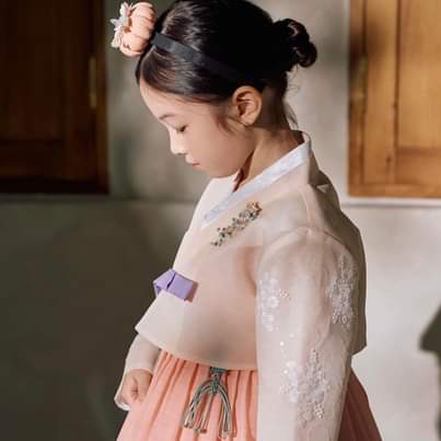 [🆕🇻🇳] Cẩm Vân Nguyễn – Thời trang cho bé yêu 🧑‍🧒❤️️👶⭐️ Sang tuần mưa lạnh rồi các mẹ ơi ring ngay #Combo3 bộ khủng long thun cotton dài tay xuất dư xịn xò về tủ đồ của bé đi ạ.
Chất mềm co dãn bé mặc đầu mùa q , shares-3✔️ , likes-57❤️️ , date-2024-08-06 15:19:58🇻🇳🇻🇳🇻🇳📰🆕