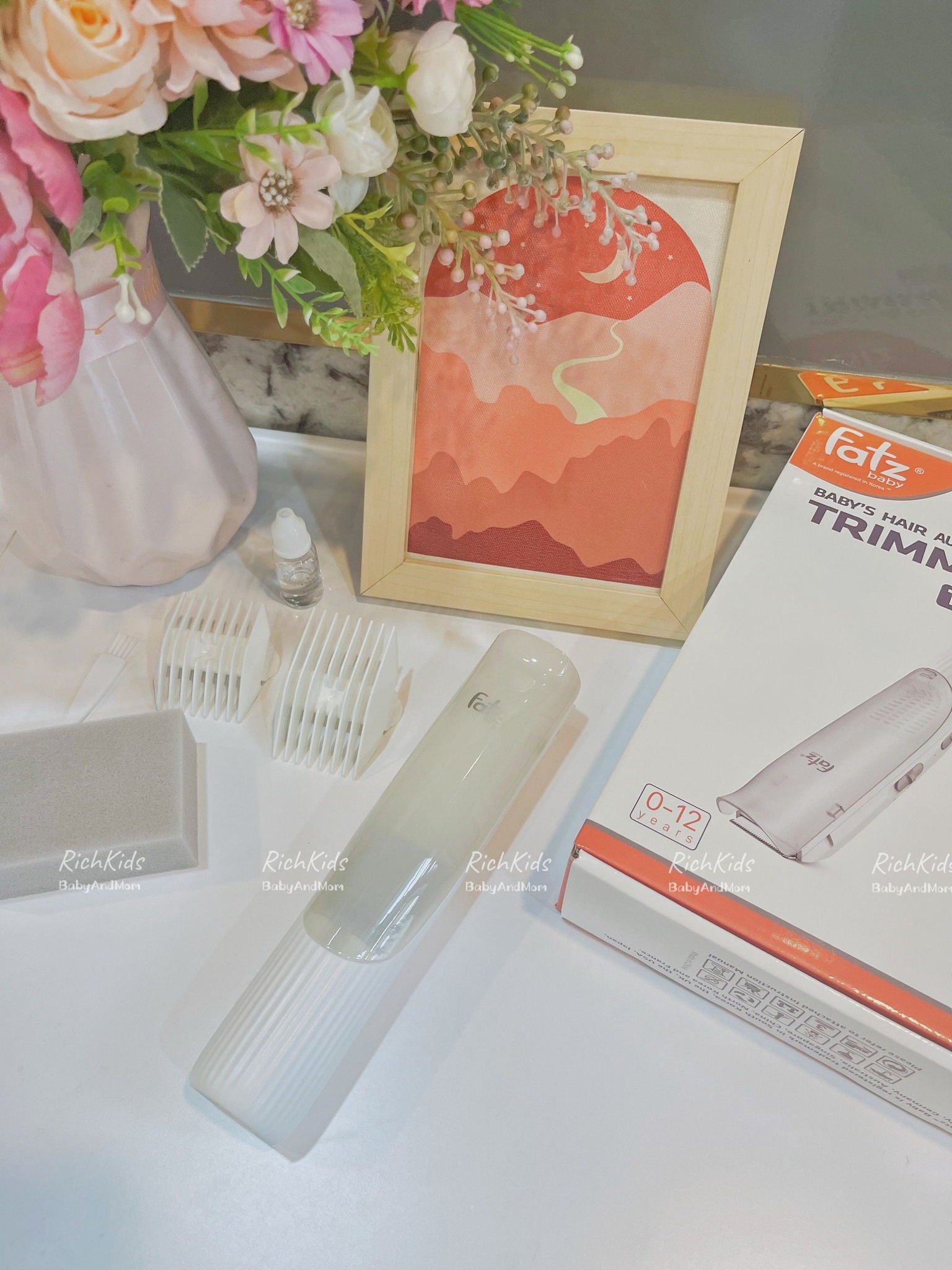 [🆕🇻🇳] RICH KIDS – Combo đi sinh cho mẹ và bé 🧑‍🧒❤️️👶⭐️   Tông đơ cắt tóc cho bé Trim 4 một dụng cụ chuyên dụng giúp phụ huynh dễ dàng cắt tóc cho trẻ nhỏ ngay tại nhà. Được thiết kế với lưỡi cắt an toàn, không  , shares-0✔️ , likes-0❤️️ , date-2024-08-11 13:28:48🇻🇳🇻🇳🇻🇳📰🆕