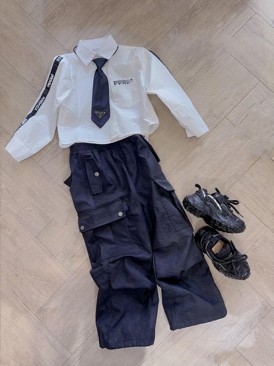 [🆕🇻🇳]  LUV MICHI – Thời trang trẻ em cao cấp 🧑‍🧒❤️️👶⭐️ Set len mỏng chào thu xinh xuất sắccc
Hàng qc ạ
, shares-0✔️ , likes-4❤️️ , date-2024-08-14 01:36:15🇻🇳🇻🇳🇻🇳📰🆕