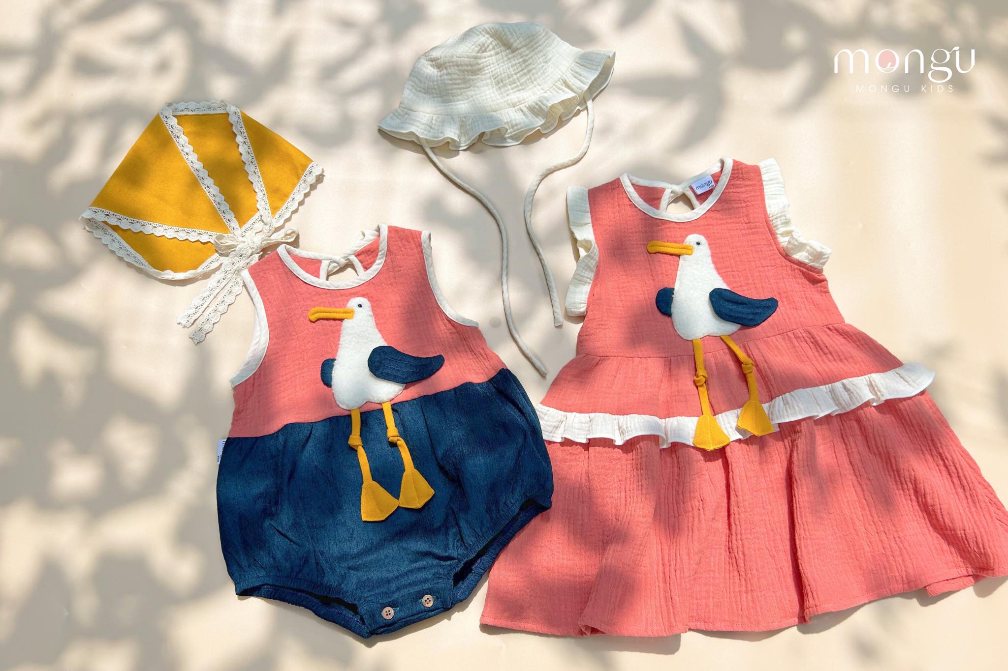 [🆕🇻🇳]  MONGU KIDS  thời trang thiết kế và phụ kiện trẻ em 🧑‍🧒❤️️👶⭐️ 𝐎𝐜𝐞𝐚𝐧’𝐬 𝐬𝐨𝐮𝐧𝐝 | 𝐍𝐞𝐰 𝐜𝐨𝐥𝐥𝐞𝐜𝐭𝐢𝐨𝐧 | 𝐥𝐨𝐨𝐤 𝟐Viết tiếp câu chuyện qua bức tranh yên bình vùng vịnh nhỏ. Chú cá voi vẫn vui đùa té nước cùng chiếc đuôi của mì , shares-9✔️ , likes-71❤️️ , date-2024-08-15 01:28:20🇻🇳🇻🇳🇻🇳📰🆕