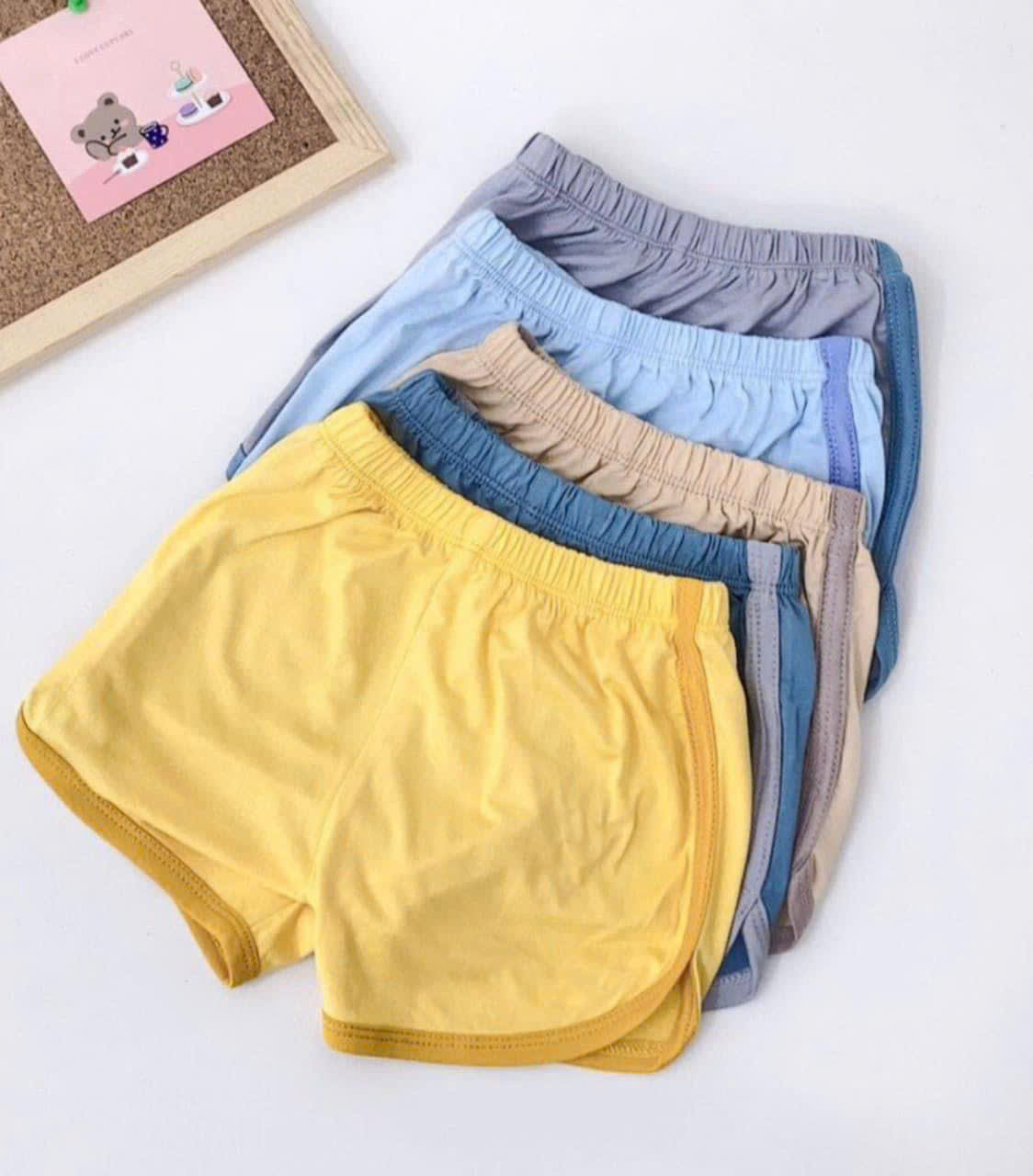 [🆕🇻🇳] Tổng kho Hiền baybyo chuyên sỉ lẻ quần áo trẻ em giá rẻ 🧑‍🧒❤️️👶⭐️  Shop về lại mã quần đùi CHO HÈ 2024 VỀ
Chất liệu 100% Thun cotton lạnh loại 1 SG cực xinh , bao mềm , thấm hút mồ hôi, thoải mái cho bé yêu vui chơi vận , shares-0✔️ , likes-0❤️️ , date-2024-08-19 14:14:14🇻🇳🇻🇳🇻🇳📰🆕