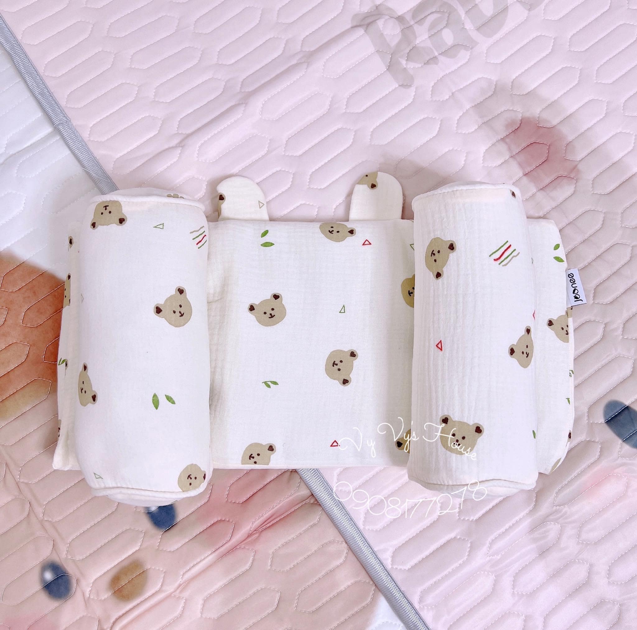 [🆕🇻🇳]  Vy Vy’s House – Chuyên đồ cho Mẹ và Bé 🧑‍🧒❤️️👶⭐️  Gối Chặn Định Hình Joonee Chất Liệu Vải Muslin Cao Cấp Mềm Mại Chống Giật Mình Cho Bé Giúp Bé Ngủ Ngon MesuaKhi trẻ vừa mới sinh ra, đầu là bộ phận cực  , shares-0✔️ , likes-2❤️️ , date-2024-08-20 23:40:41🇻🇳🇻🇳🇻🇳📰🆕