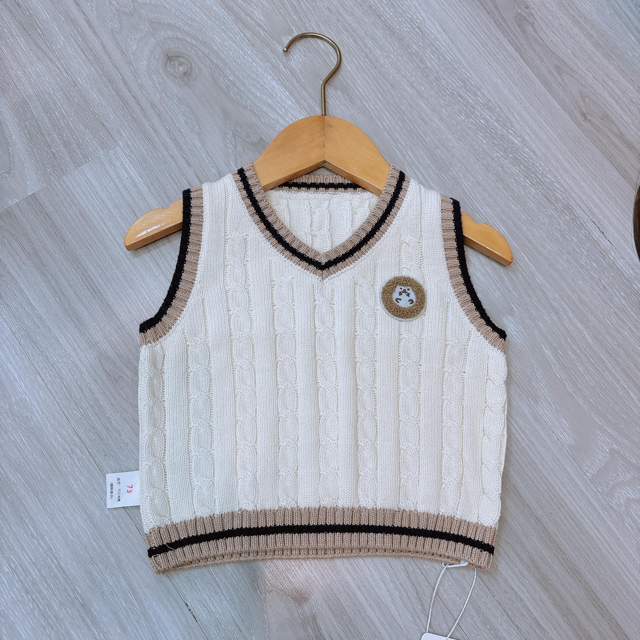 [🆕🇻🇳]  MONGU KIDS  thời trang thiết kế và phụ kiện trẻ em 🧑‍🧒❤️️👶⭐️ Các mầm non đất nước đang mới vừa kết thúc học kỳ hè, cụ thể là giải lao 20 ngày cho năm học mới.
Mẹ Bill đang chăm chăm tư vấn khách , mầm non lên tiếng  , shares-0✔️ , likes-11❤️️ , date-2024-08-19 14:52:15🇻🇳🇻🇳🇻🇳📰🆕