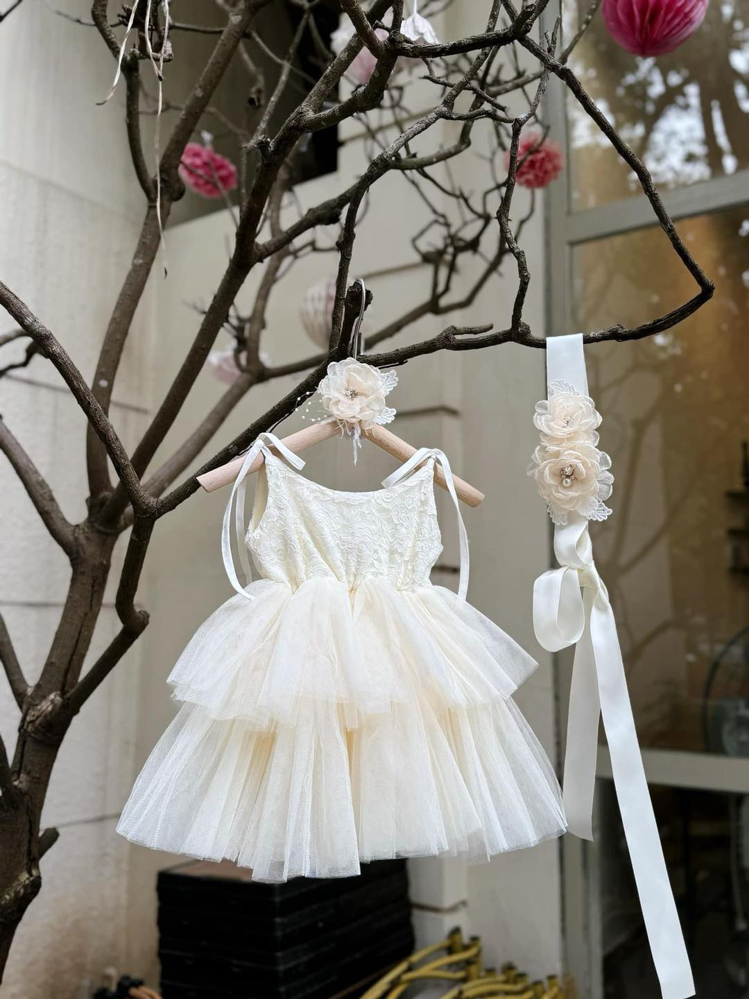 [🆕🇻🇳]  LUV MICHI – Thời trang trẻ em cao cấp 🧑‍🧒❤️️👶⭐️ Váy thiết kế sang xịn mịn đẹp từng chi tiết
Đảm bảo các mẹ nhận là sẽ ưng
Order 3-4w
, shares-0✔️ , likes-2❤️️ , date-2024-08-20 02:02:24🇻🇳🇻🇳🇻🇳📰🆕