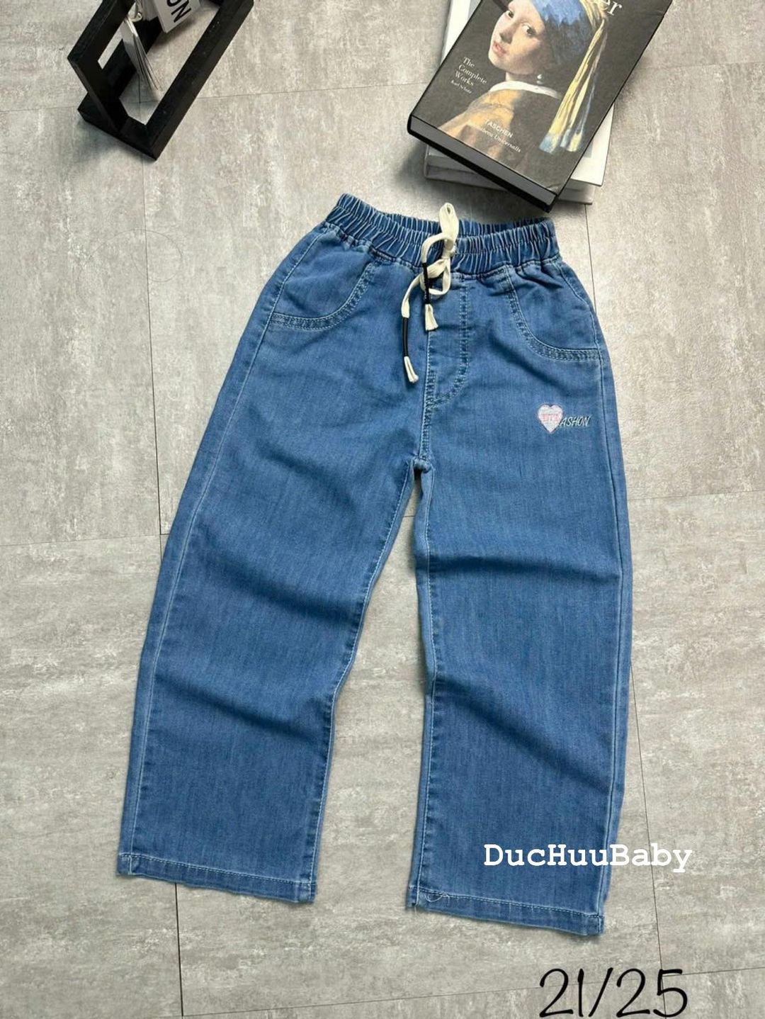 [🆕🇻🇳]  ĐỨC HỮU BABY – Chuyên buôn bán áo quần trẻ em 🧑‍🧒❤️️👶⭐️ Quần bò giấy xuông bé gái về ạ
#119k #129k
, shares-0✔️ , likes-2❤️️ , date-2024-08-20 19:19:32🇻🇳🇻🇳🇻🇳📰🆕