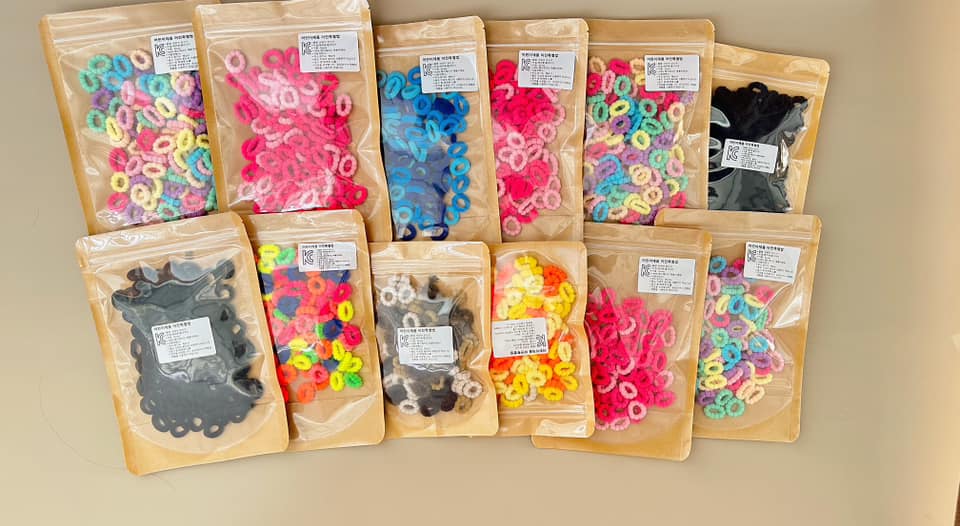 [🆕🇻🇳]  Dear Babi – Tiệm đồ em bé – Phụ kiện xinh xinh 🧑‍🧒❤️️👶⭐️ Thun len siêu bền hàng chính hãng KOREA
1 túi khoảng 100-120 sợi, cột được rất lâu   #59k_túi
, shares-0✔️ , likes-1❤️️ , date-2024-08-19 22:02:19🇻🇳🇻🇳🇻🇳📰🆕