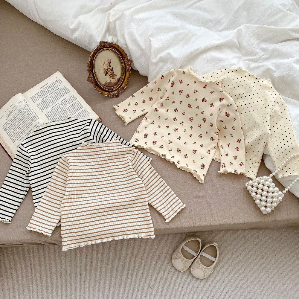 [🆕🇻🇳]  Shop Mẹ Moon – Dành cho bé yêu những gì tốt đẹp nhất 🧑‍🧒❤️️👶⭐️ 𝐒𝐡𝐨𝐩𝐞𝐞:
𝐋𝐚𝐳𝐚𝐝𝐚: c
Mặc ngày thời tiết chuyển mùa quá là hợp lý luôn ạ
Dành cho bé yêu những gì tốt đẹp nhất
Luôn cập nhật những sản phẩm #mới_nhất.
Đồ  , shares-2✔️ , likes-13❤️️ , date-2024-08-18 01:34:11🇻🇳🇻🇳🇻🇳📰🆕