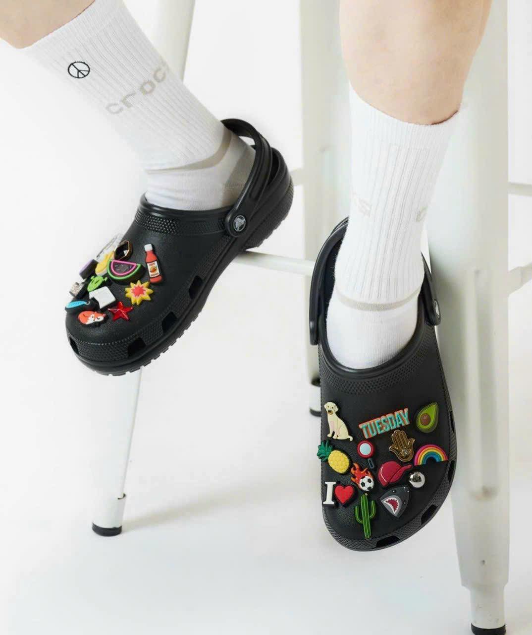 [🆕🇻🇳]  Aiko Kids – Thời Trang Cho Bé – Cửa hàng chuyên dép sục, giày lười và phụ kiện, charm gắn dép 🧑‍🧒❤️️👶⭐️ Sục classic vô cùng gọn, nhẹ, phối đồ dễ dàng…
, shares-0✔️ , likes-3❤️️ , date-2024-08-19 15:44:29🇻🇳🇻🇳🇻🇳📰🆕