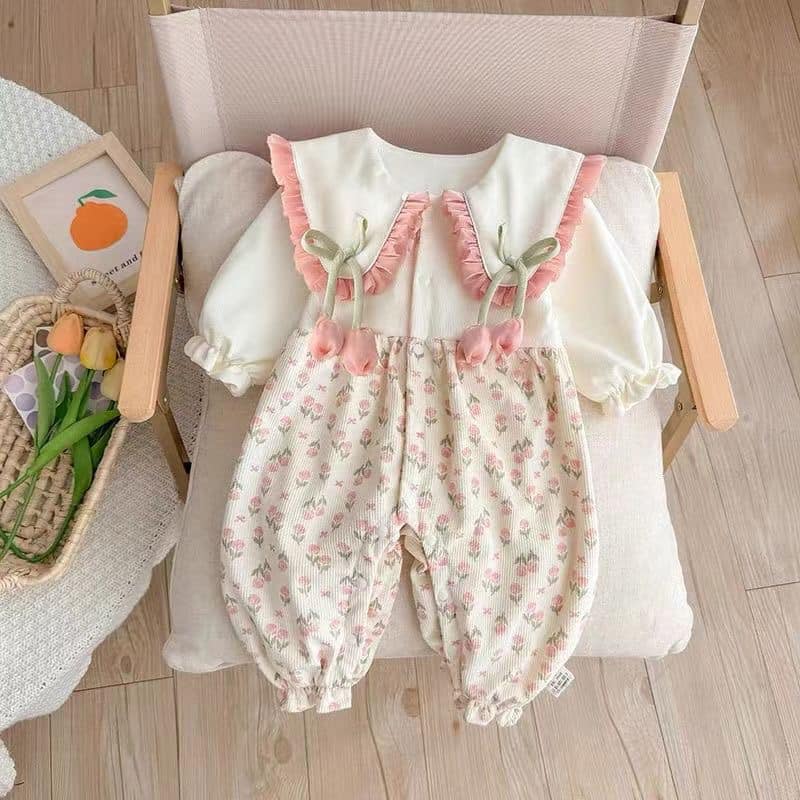 [🆕🇻🇳] Baby Closet luôn muốn được đồng hành cùng các mom chăm sóc, bảo vệ và yêu thương các con 🧑‍🧒❤️️👶⭐️  #99k/bộ GIÁ TƯƠNG TÁC CHỈ ÁP DỤNG ĐẾN 20/8Em lên deal set hot hit làm mưa làm gió nhà BNT đây ạ
Ảnh thật, ko kèm mũ . Chất cotton đẹp lắm ạ, quần kaki n , shares-0✔️ , likes-7❤️️ , date-2024-08-17 21:33:15🇻🇳🇻🇳🇻🇳📰🆕