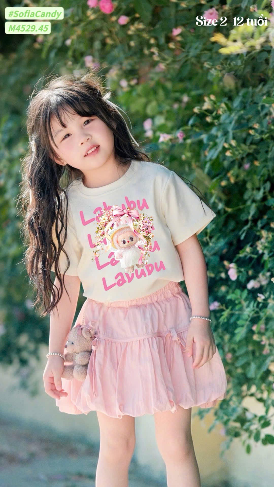 [🆕🇻🇳] Mermaid Kids  (Nàng tiên cá nhỏ)- Thời trang cao cấp cho bé 🧑‍🧒❤️️👶⭐️  SIÊU HOT  Labubu hoa hồng vạn người mê đây ạ
Siêu phẩm mùa tới mom ơi – đẹp xuất sắc – xinh rạng ngời
Labubu hot hit lên sét này quá ngọt luôn
Chân váy mề , shares-0✔️ , likes-2❤️️ , date-2024-08-19 17:00:54🇻🇳🇻🇳🇻🇳📰🆕