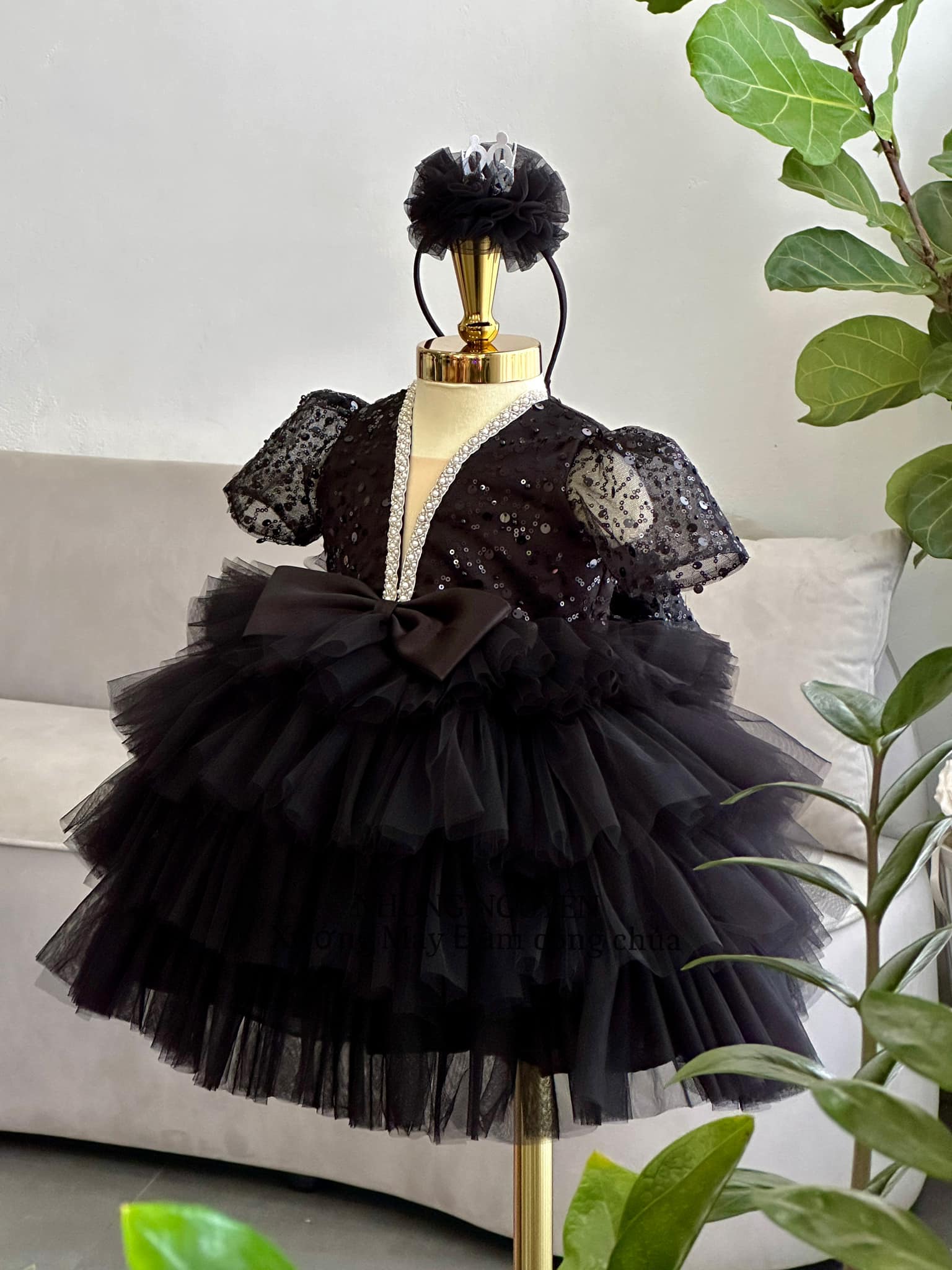 [🆕🇻🇳]  Nhung Nguyễn-Xưởng may đầm công chúa – Luôn cập nhật xu hướng thời trang mới nhất hít hót nhất 🧑‍🧒❤️️👶⭐️ Gieo chút nhớ thương
Gieo thêm những vấn vương
, shares-0✔️ , likes-12❤️️ , date-2024-08-19 14:09:54🇻🇳🇻🇳🇻🇳📰🆕