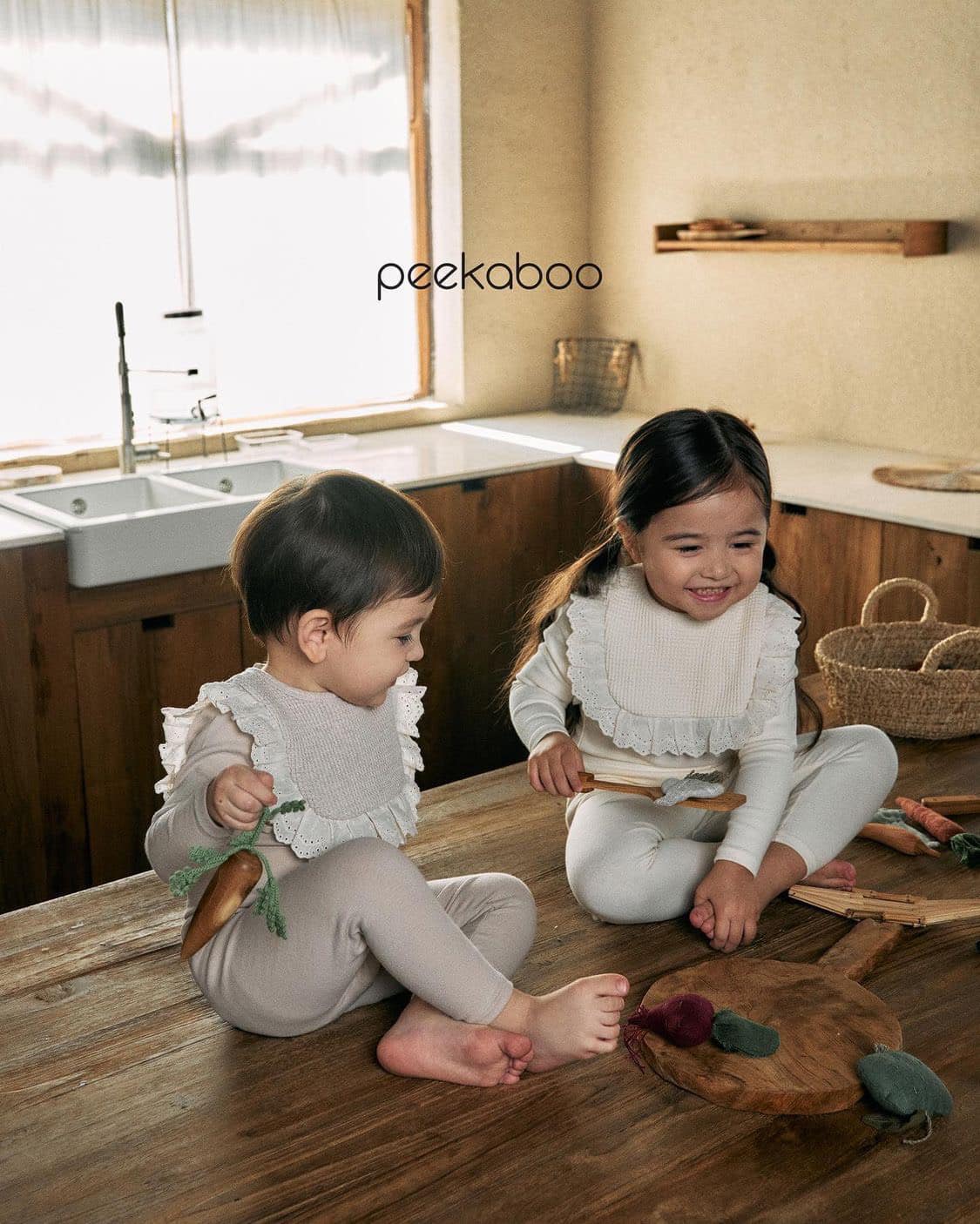 [🆕🇻🇳] NUMA Babies – Đồ trẻ em Hàn Quốc – CÁC SẢN PHẨM CAO CẤP CHO BÉ TỪ HÀN QUỐC 🧑‍🧒❤️️👶⭐️  𝐘Ế𝐌 𝐂𝐎𝐎𝐊𝐈𝐄 & 𝐂𝐇𝐎𝐂𝐎 #HÀNG #CÓ #SẴN; #RESTOCK
ᴘᴇᴇᴋᴀʙᴏᴏ ᴍᴀᴅᴇ ɪɴ ᴋᴏʀᴇᴀ
Mẫu yếm xinh nhất của nhà Peekaboo restock 2-3 năm nay vẫn chưa hết hot. Đeo quanh nă , shares-1✔️ , likes-1❤️️ , date-2024-08-20 13:47:47🇻🇳🇻🇳🇻🇳📰🆕