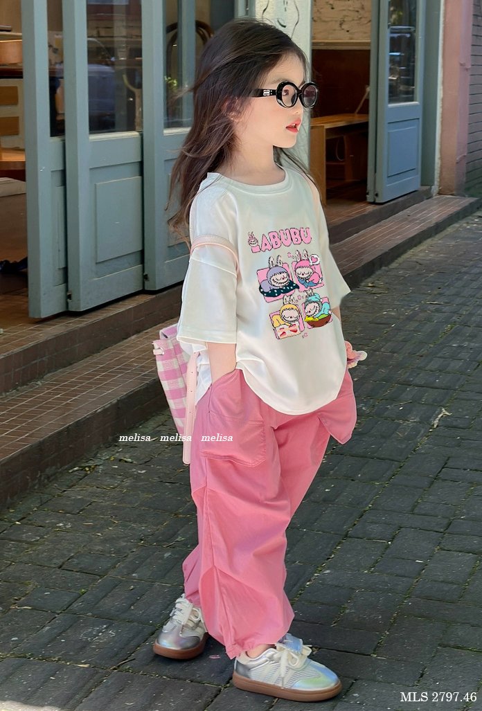 [🆕🇻🇳] BonKids – Thời trang trẻ em 🧑‍🧒❤️️👶⭐️ Chiếc quần siêu phong cách – màu hồng cưng xỉu – ngọt ngào mà vẫn cá tính
Thêm bạn Monster – LABUBU nổi đình nổi đám nữa  – Hot hòn họt ạ
Áo cotton 4 chi , shares-0✔️ , likes-2❤️️ , date-2024-08-20 16:52:08🇻🇳🇻🇳🇻🇳📰🆕