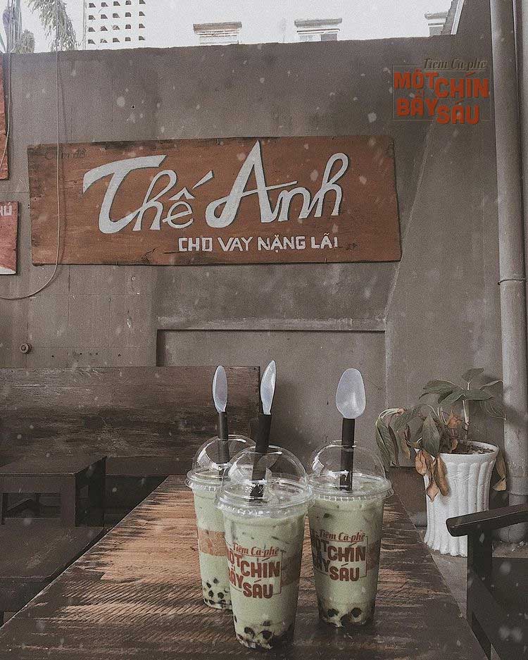 Trà sữa thêm chút trân châu
Bạn bè thêm chút vì nhau mà bền...
________________________
𝟭𝟵𝟳𝟲 𝗖𝗮̀ 𝗣𝗵𝗲̂
23 Nguyễn Thị Minh Kh